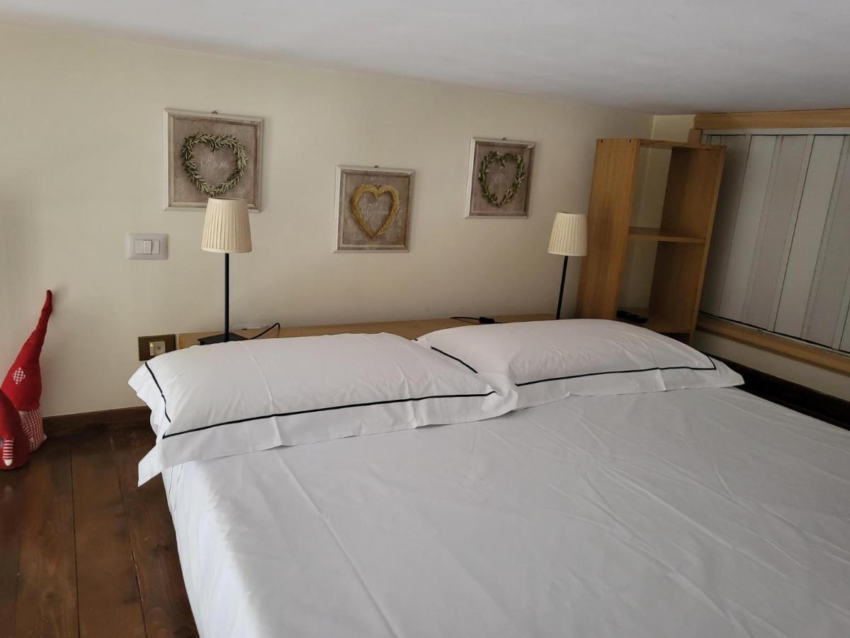 Borgo Pio Vatican Apartment