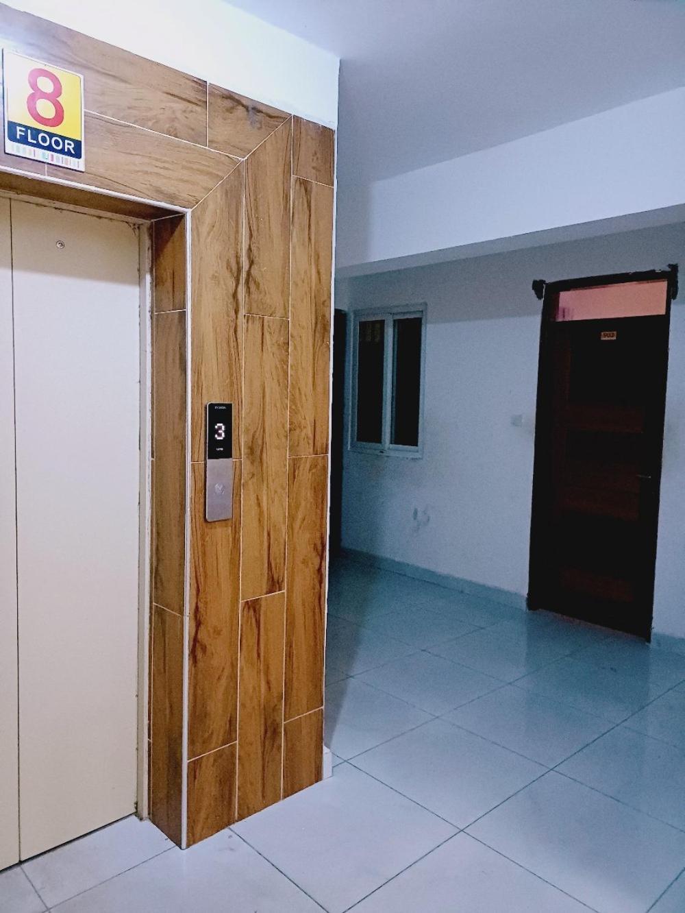 Cozy Spacious Newly Furnished Studio