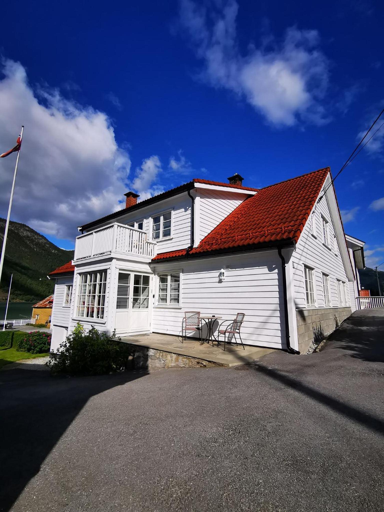 Photo 18