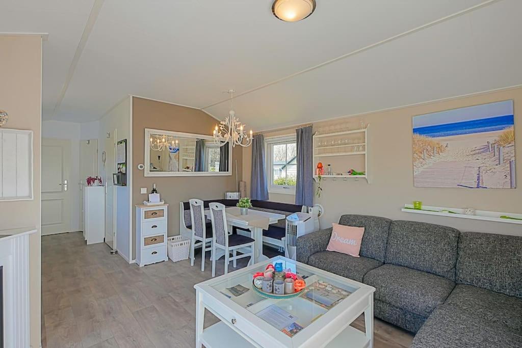 Chalet Neeltje - Chaletpark Luttikduin Callantsoog aan Zee