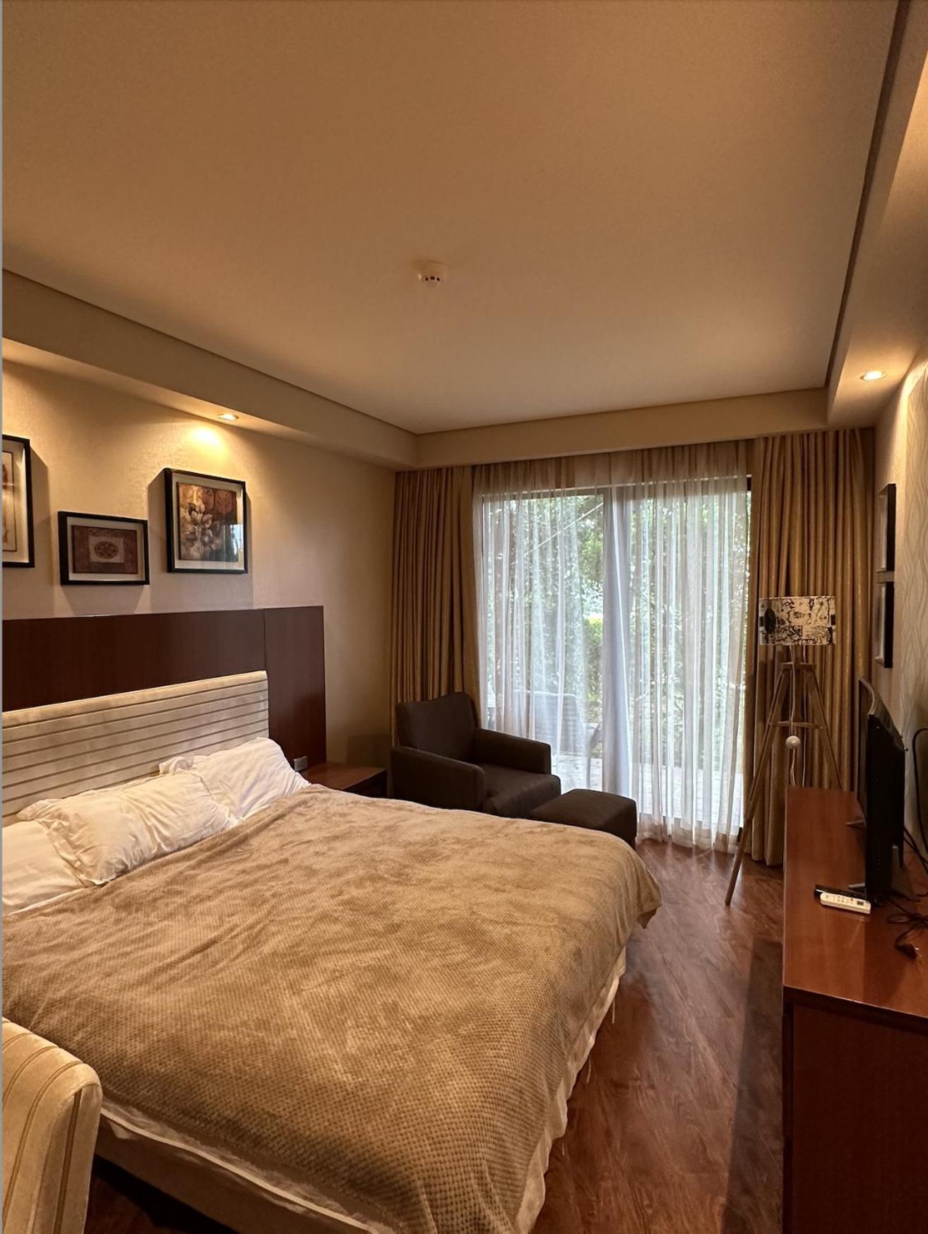 Dreamland Oasis 1st floor Apartment With a Garden by the Sea view 5
