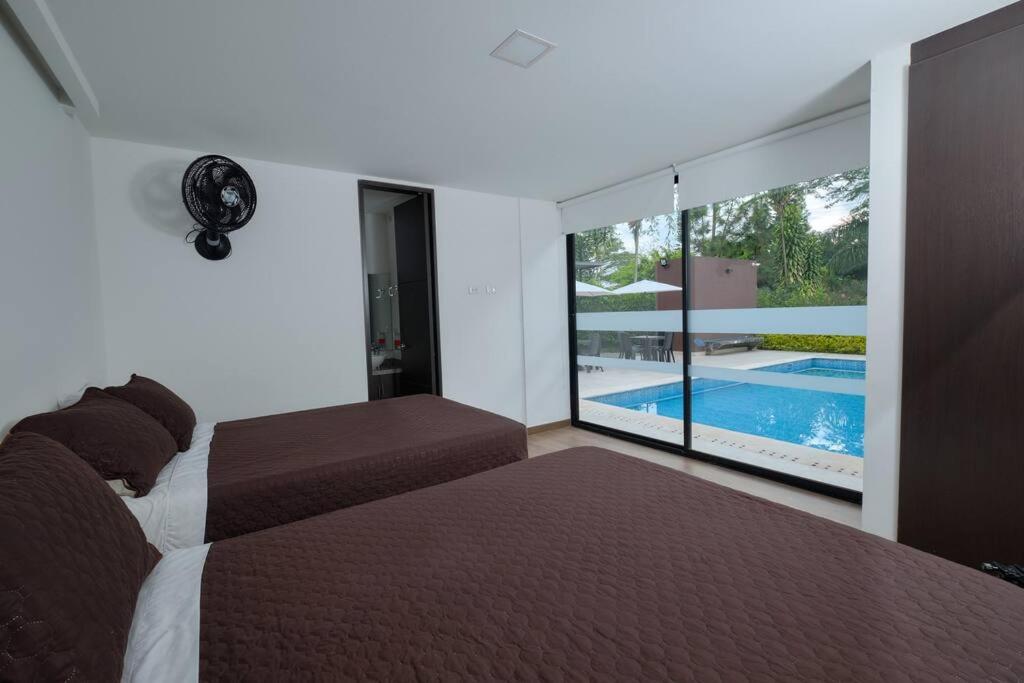 Chalet San German/en EL EDEN/villa de lujo con piscina