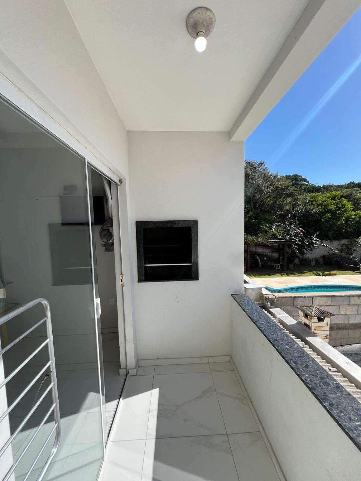 Seu refúgio paradisíaco a apenas 330 metros do mar TUB