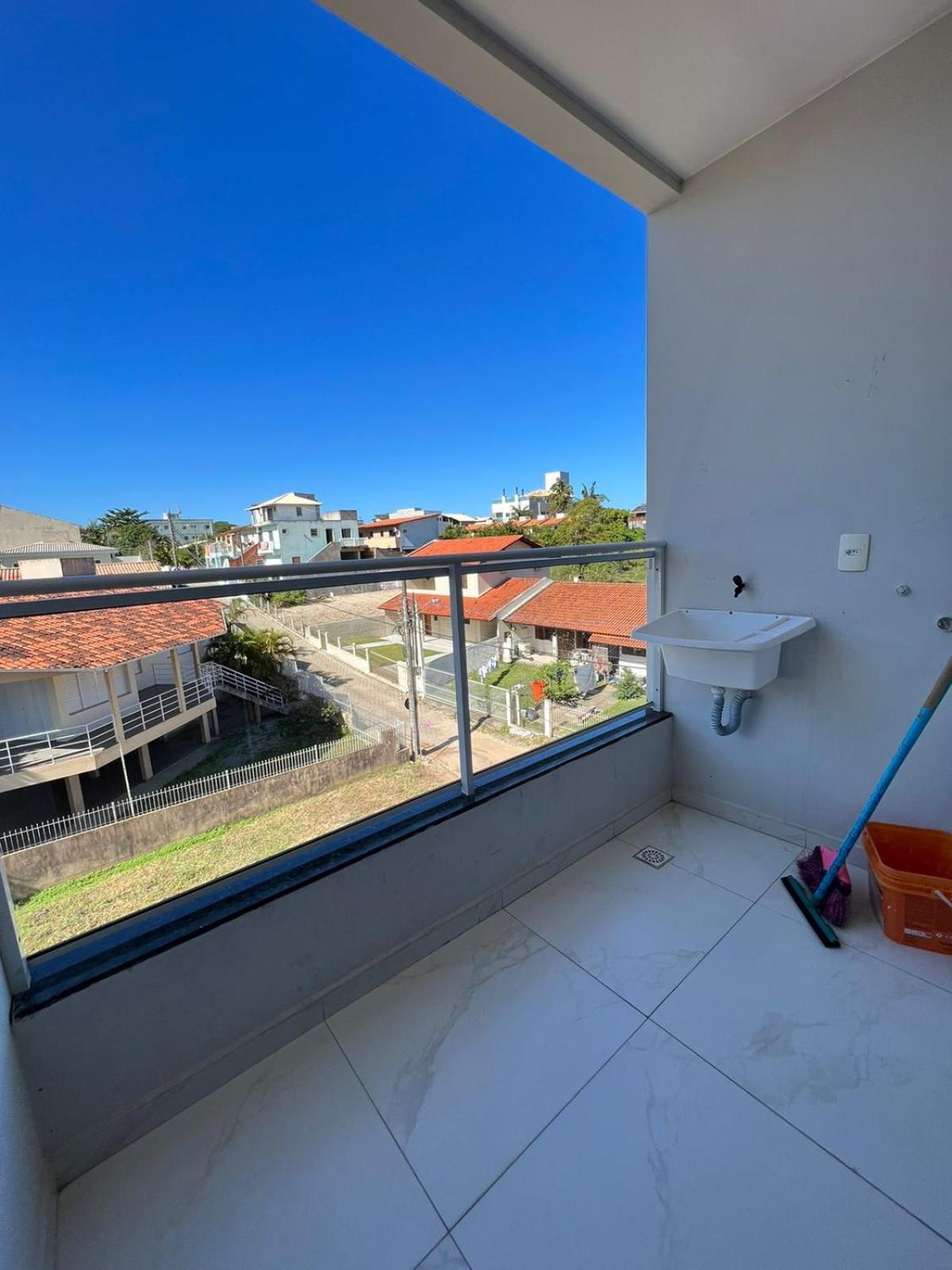 Seu refúgio paradisíaco a apenas 330 metros do mar TUB