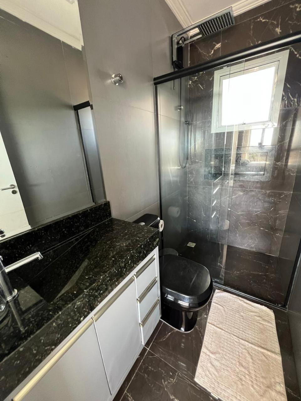 Seu refúgio paradisíaco a apenas 330 metros do mar TUB