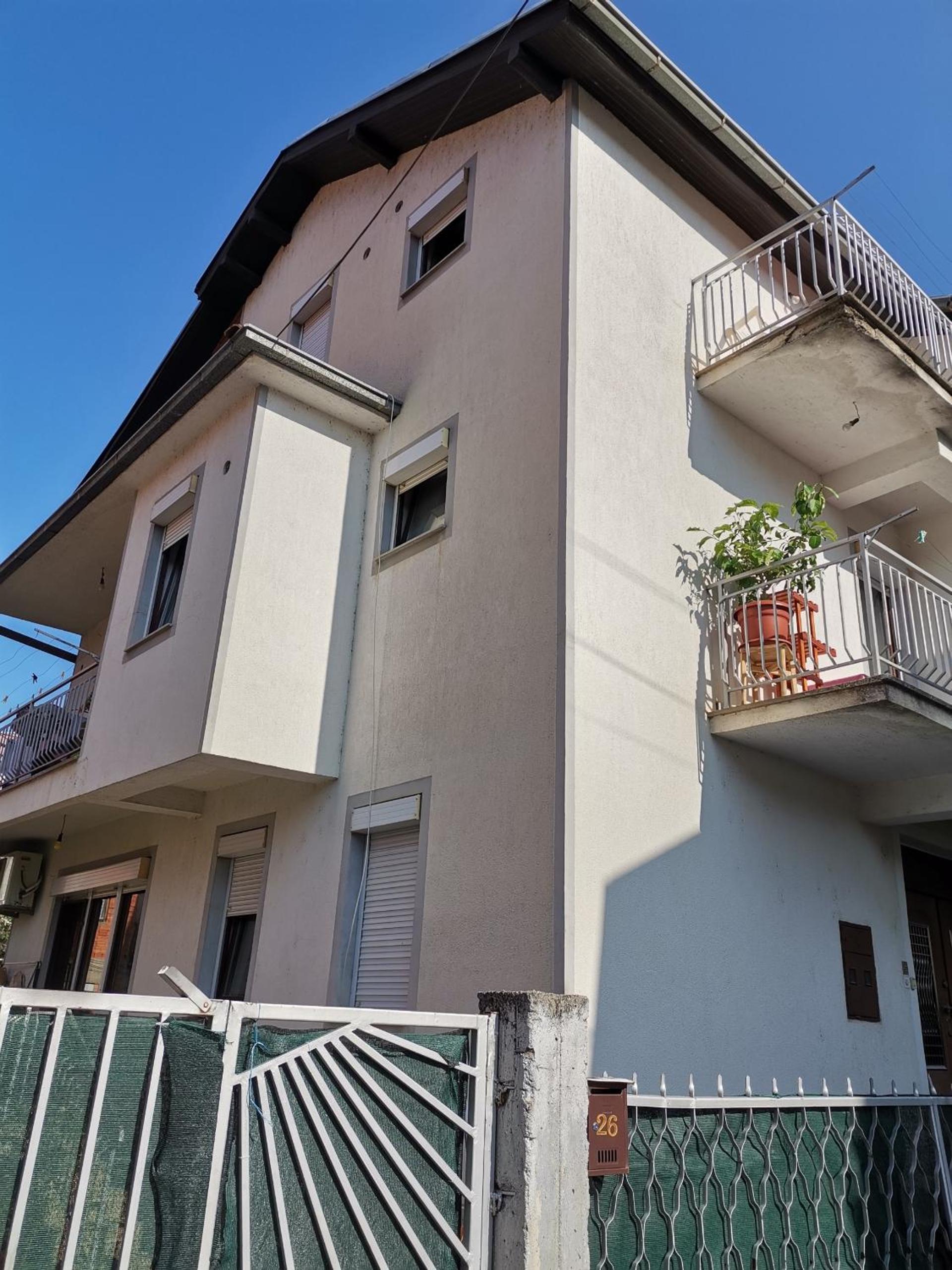 IS Guest House view 4