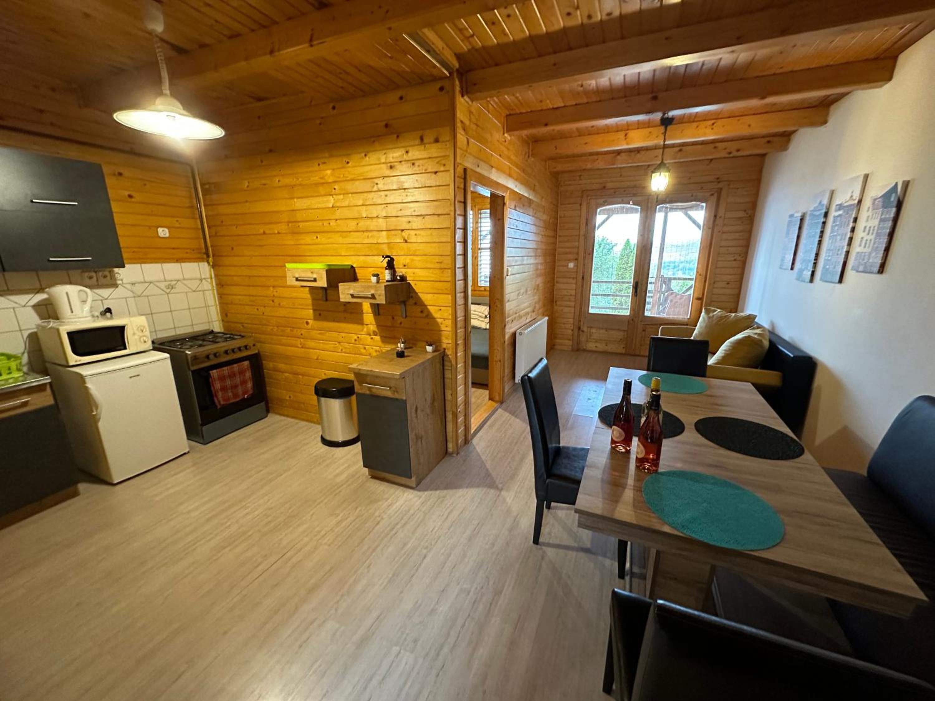 Virág Apartman