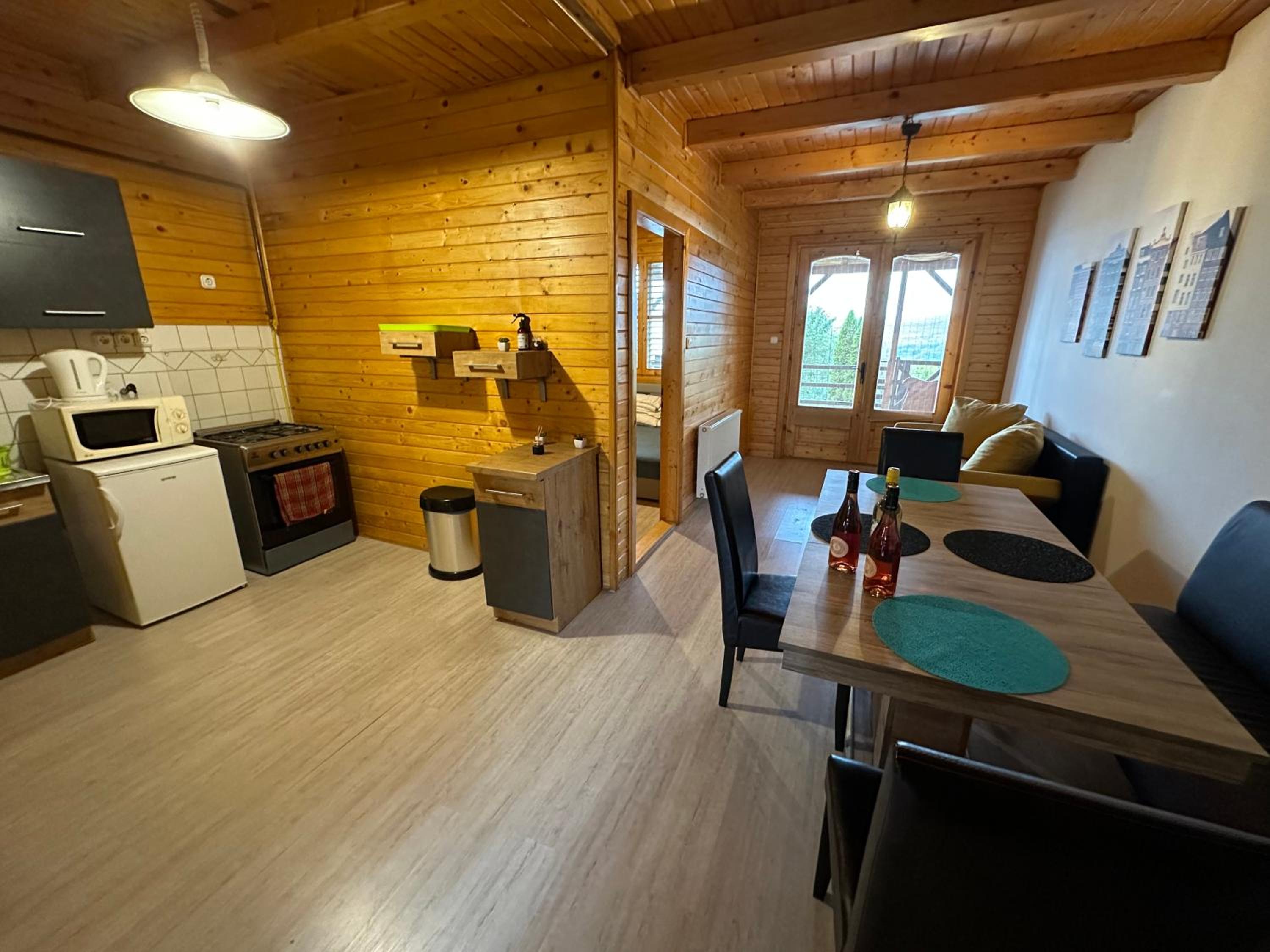 Virág Apartman