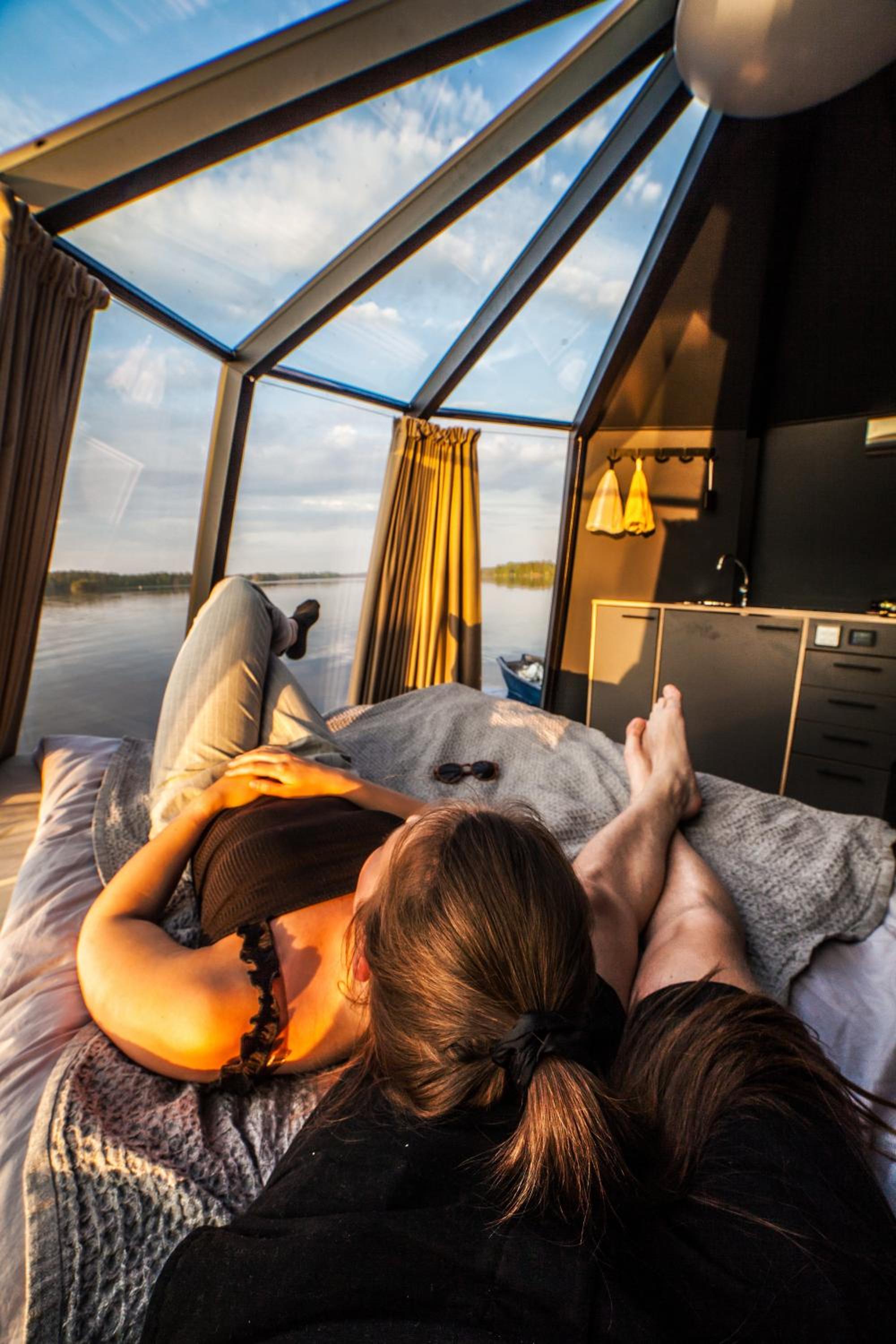 Vikajärvi Lake View Experience Igloos