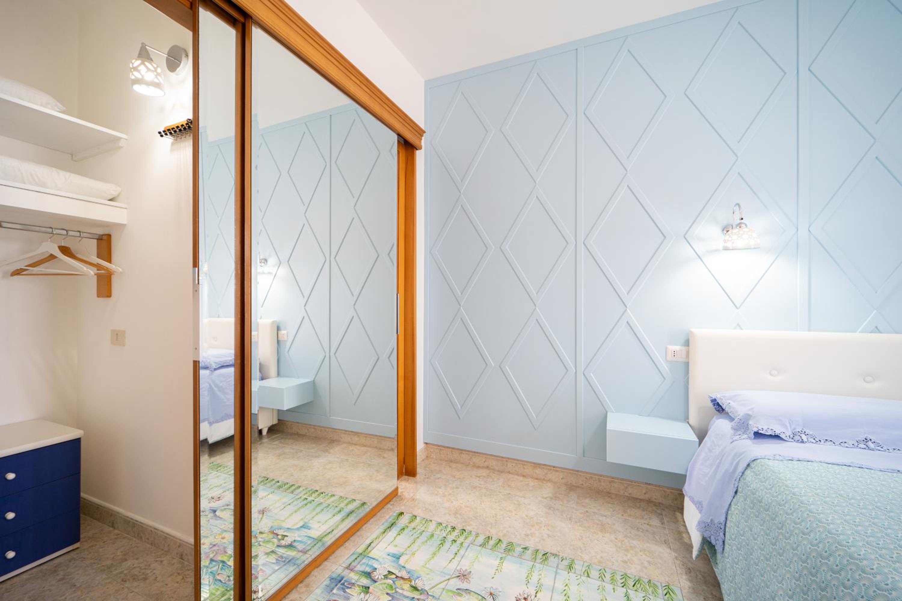 Almaré B&B en Crotone — hotel room