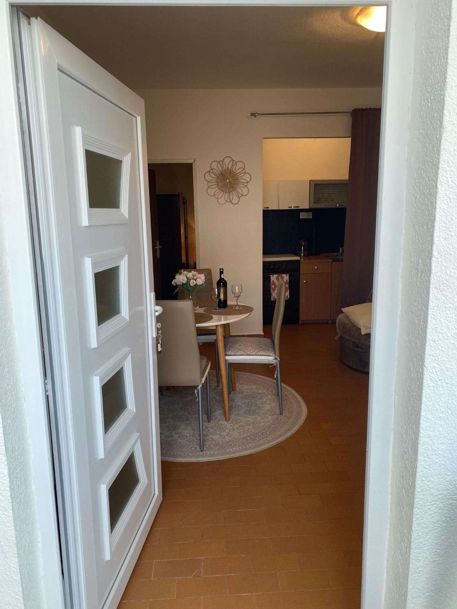 Apartmani Ines view 5