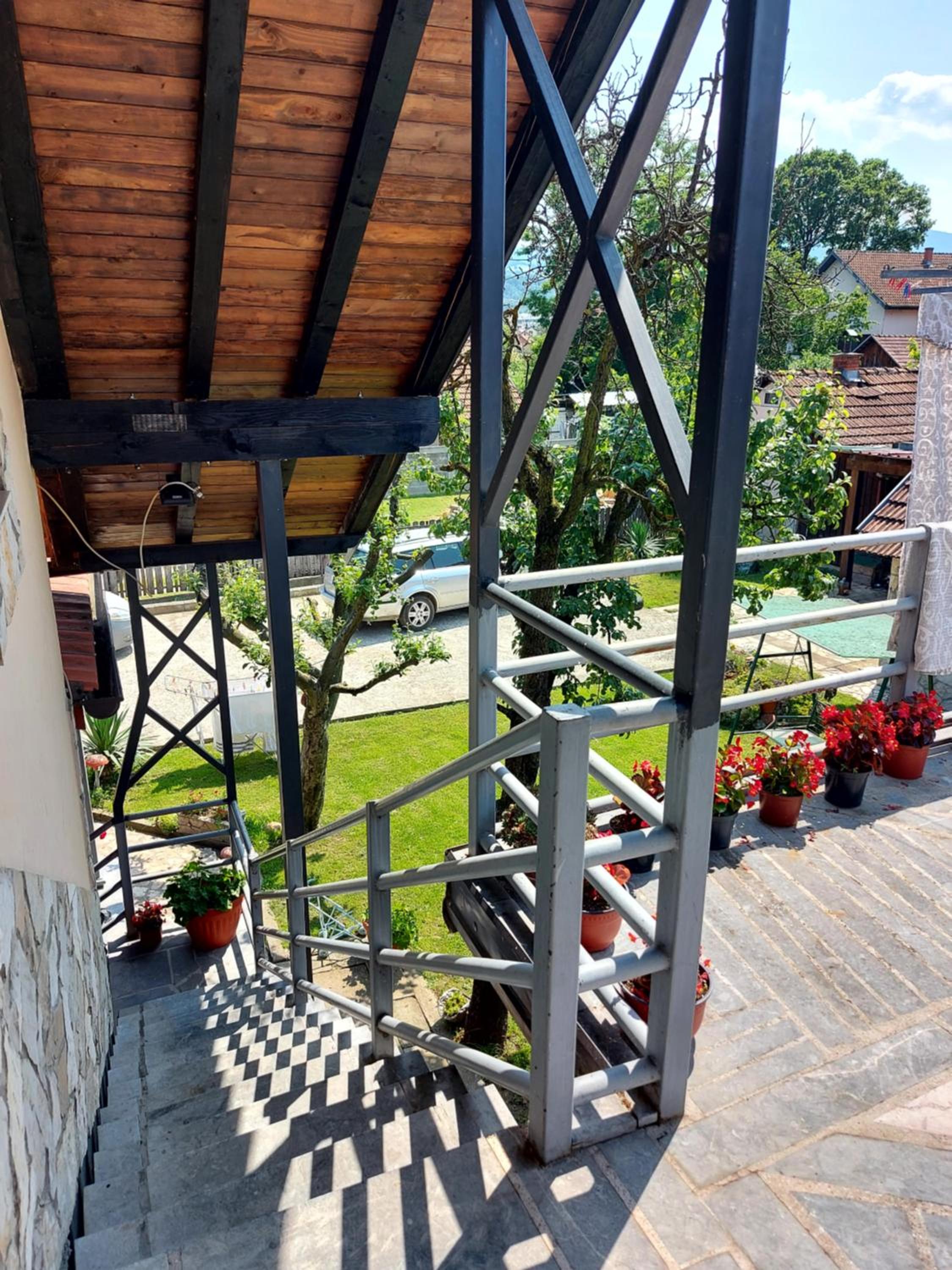 Vista Point Apartment