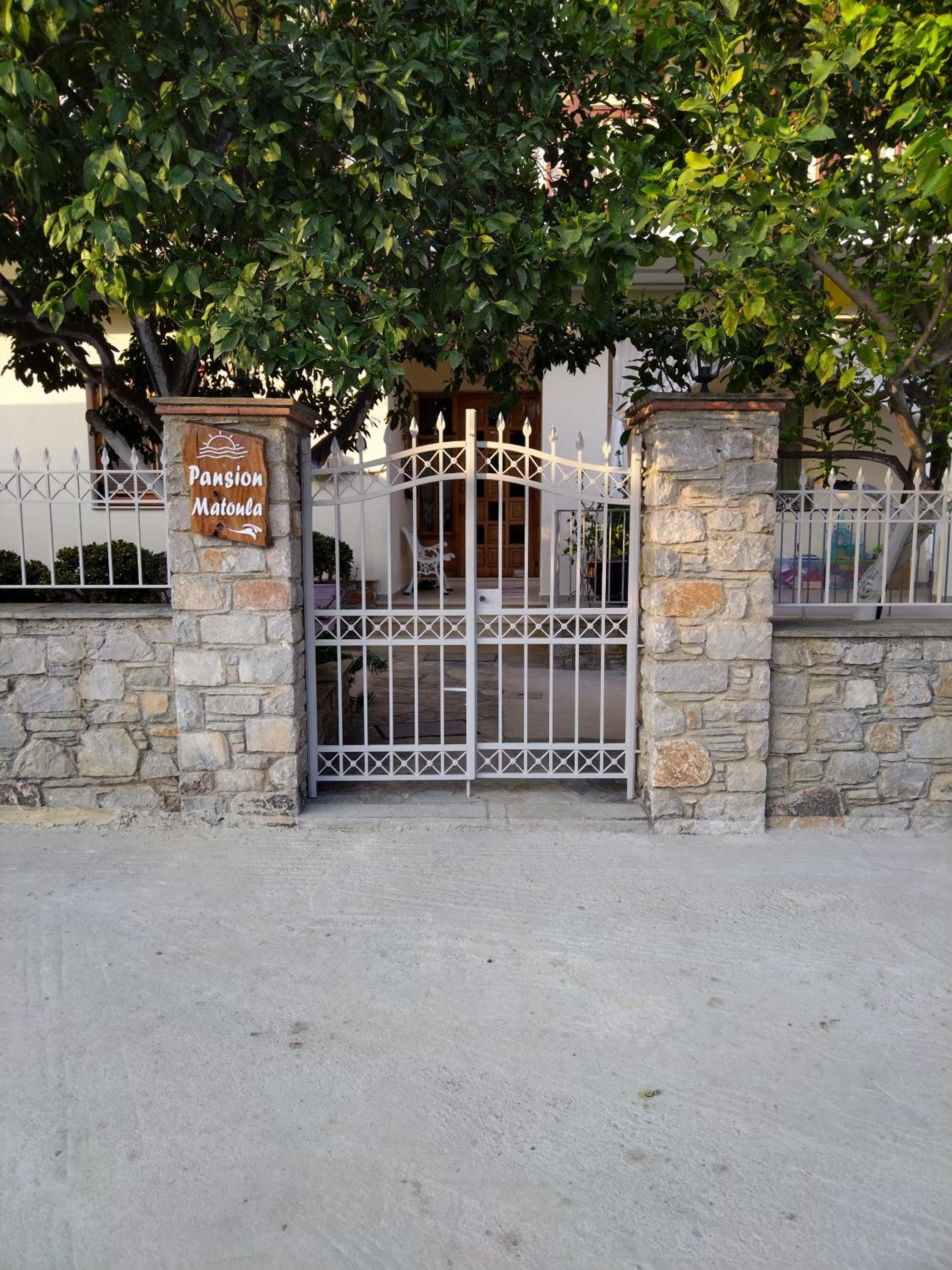 Pansion Matoula view 5