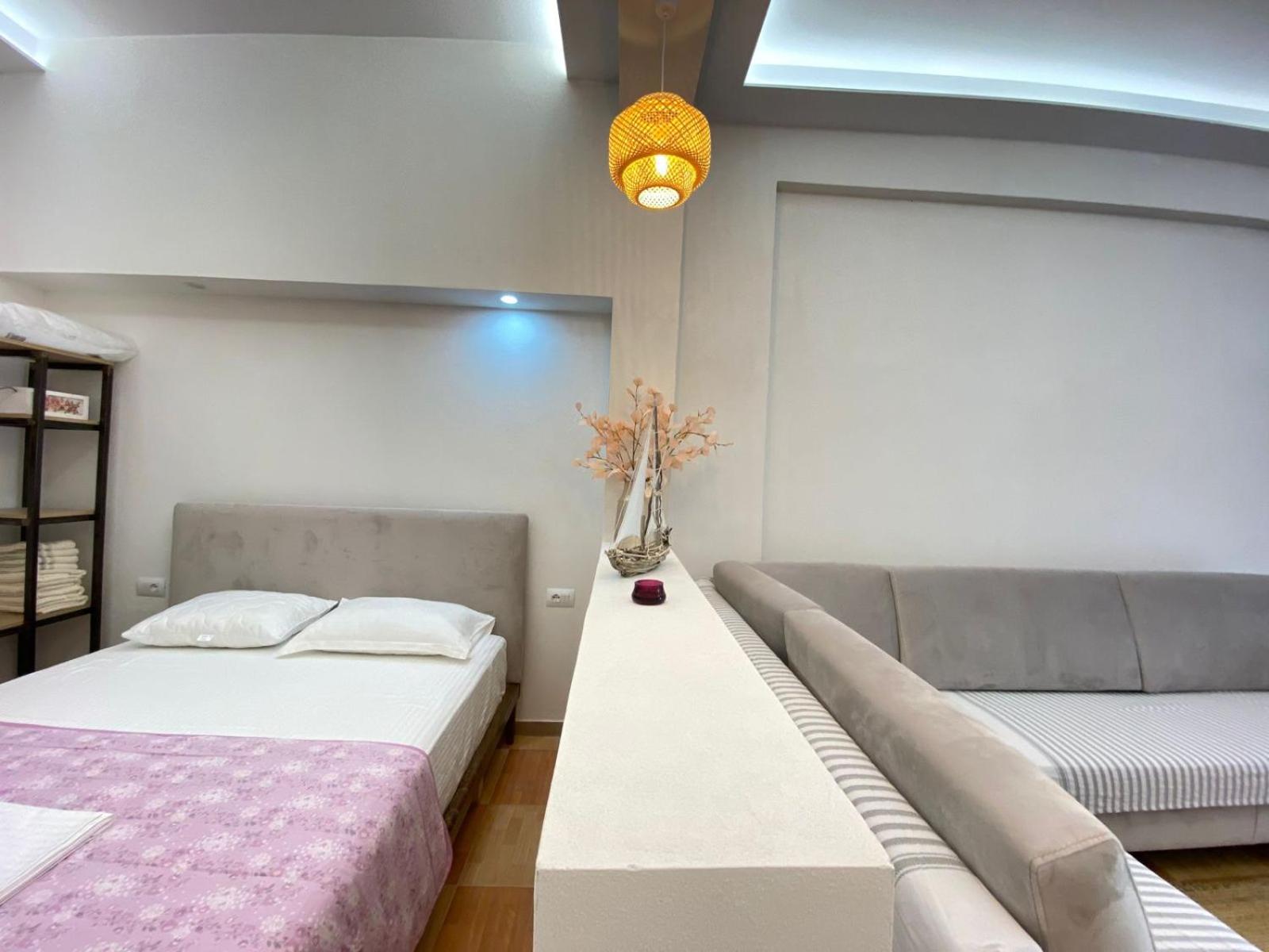 Areti Rooms Hotel