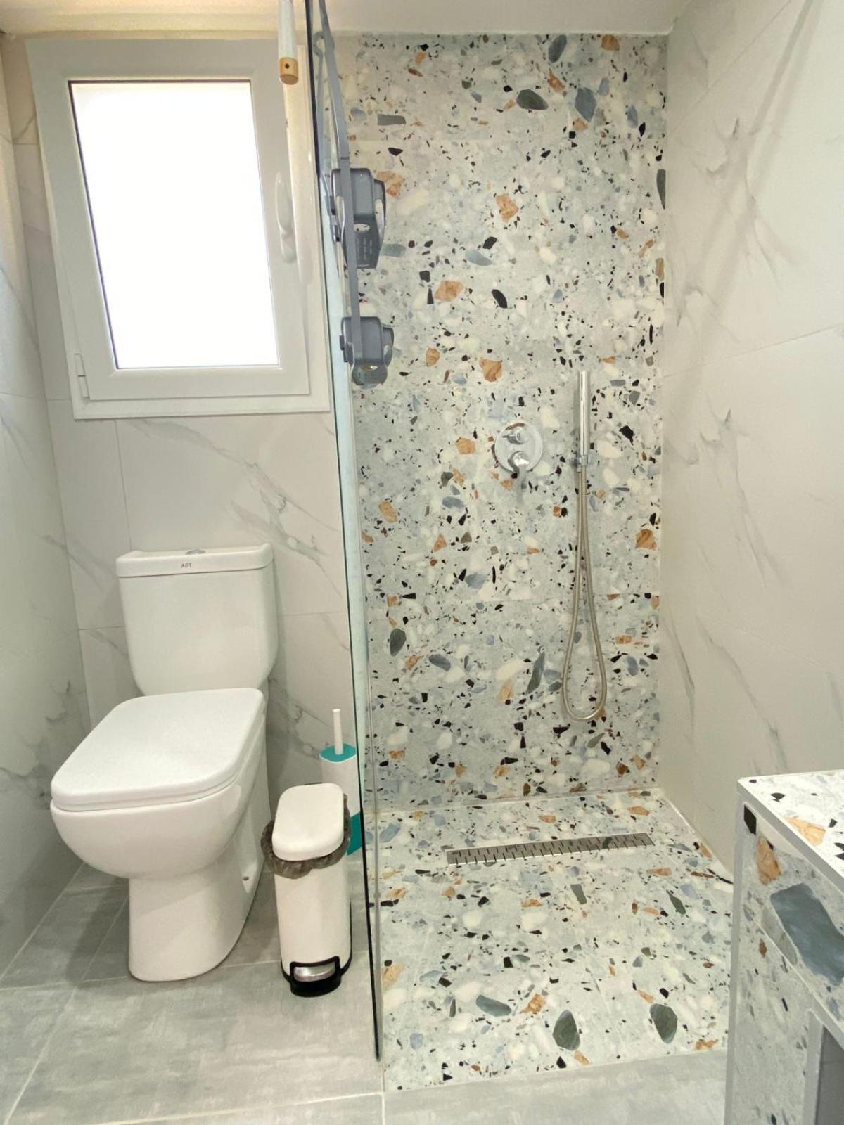 Areti Rooms Hotel