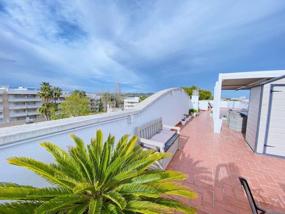 TheHavenEscape Penthouse Pool & Sea View near Barcelona view 5