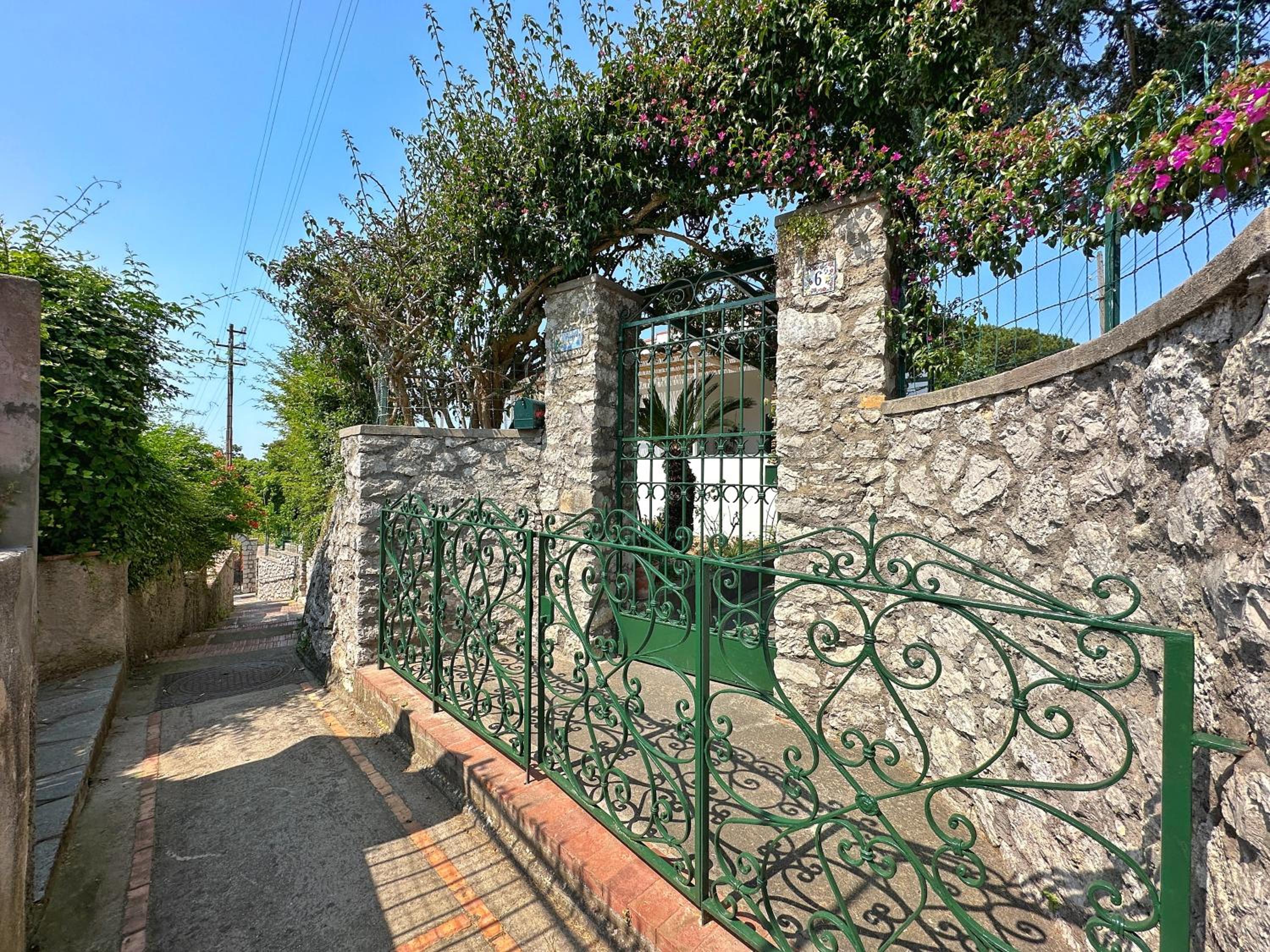 Dimora Storica Villa Pasquale Capri