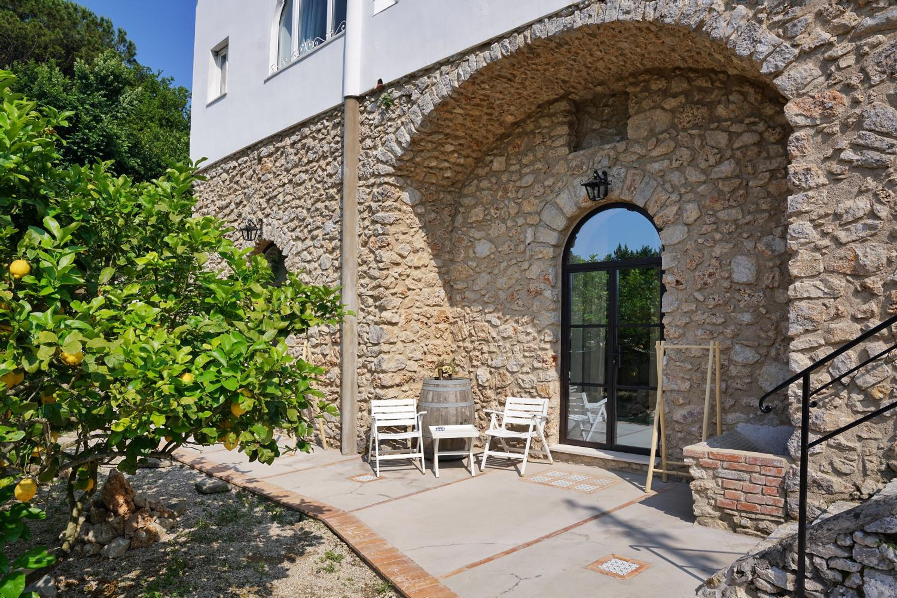 Dimora Storica Villa Pasquale Capri