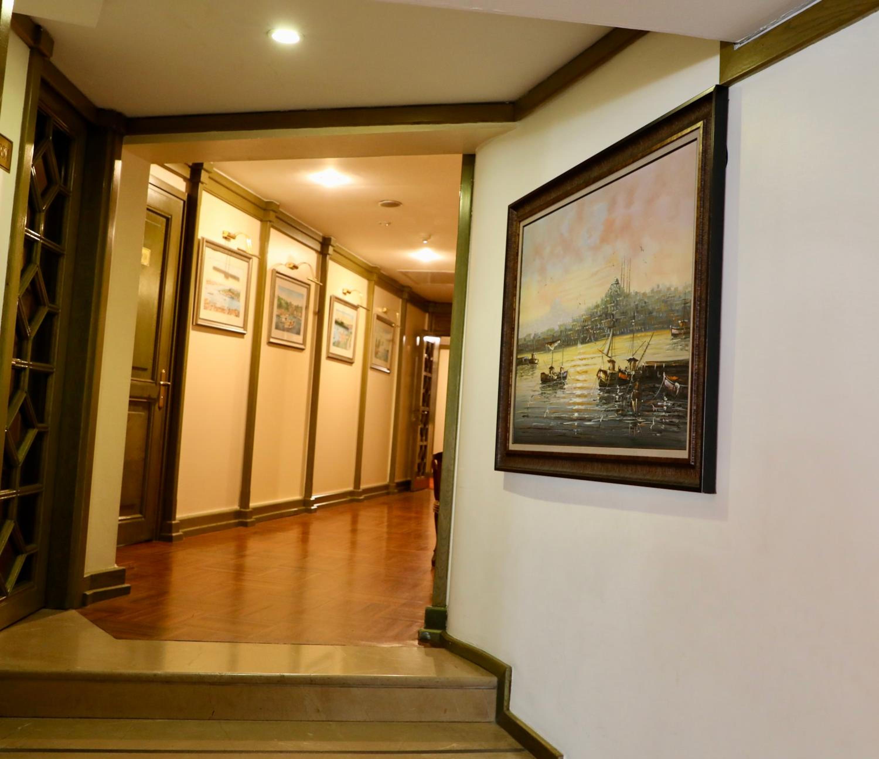 Istanbul Royal Hotel - Image 215