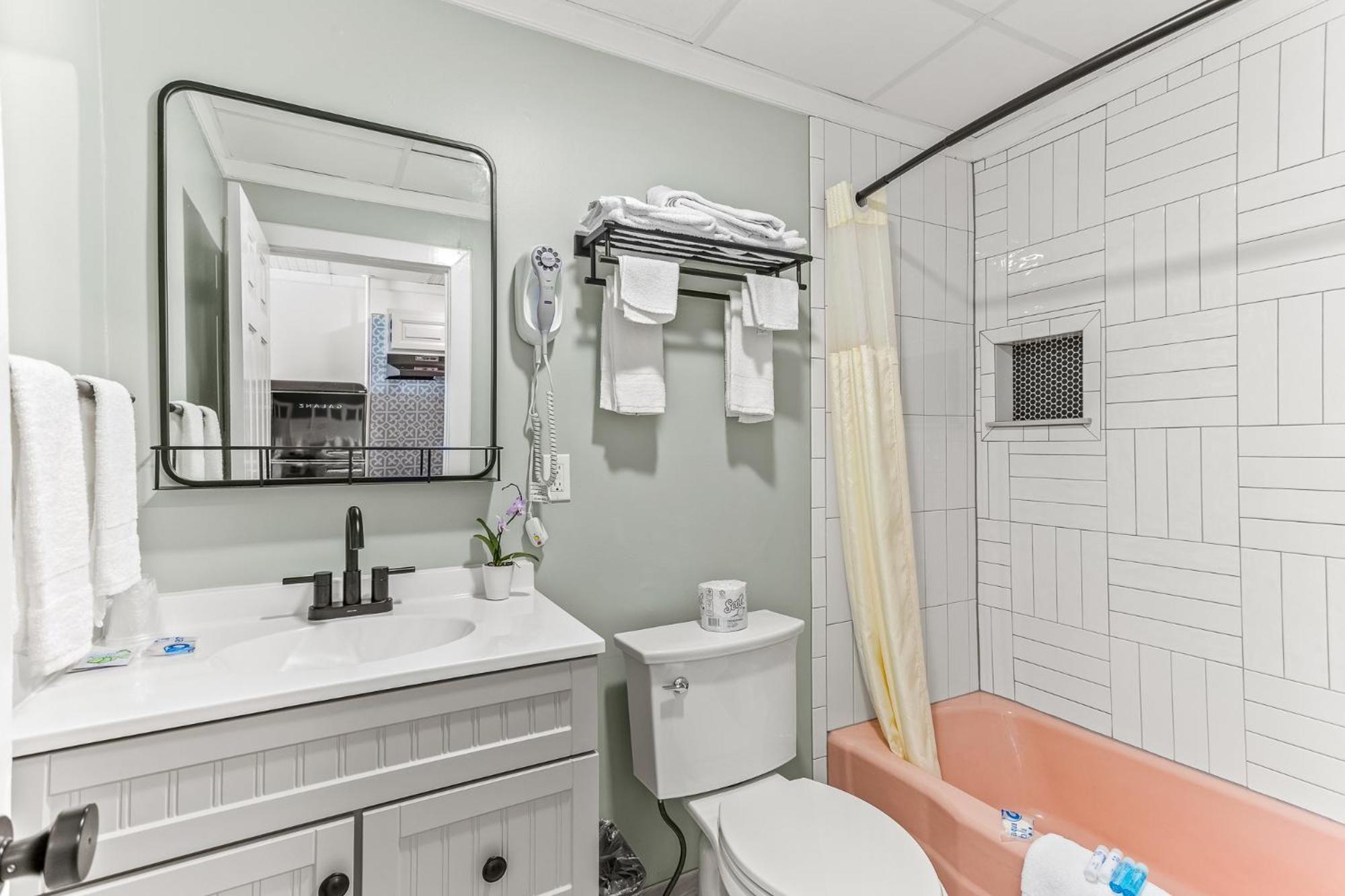 Royal Crest Inn - Hampton Beach - Property Image 35