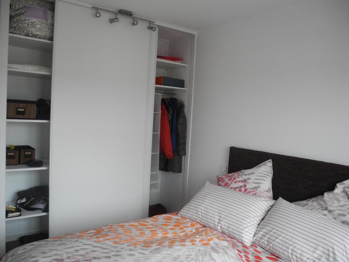Apt Standing Bordeaux Chartrons view 3
