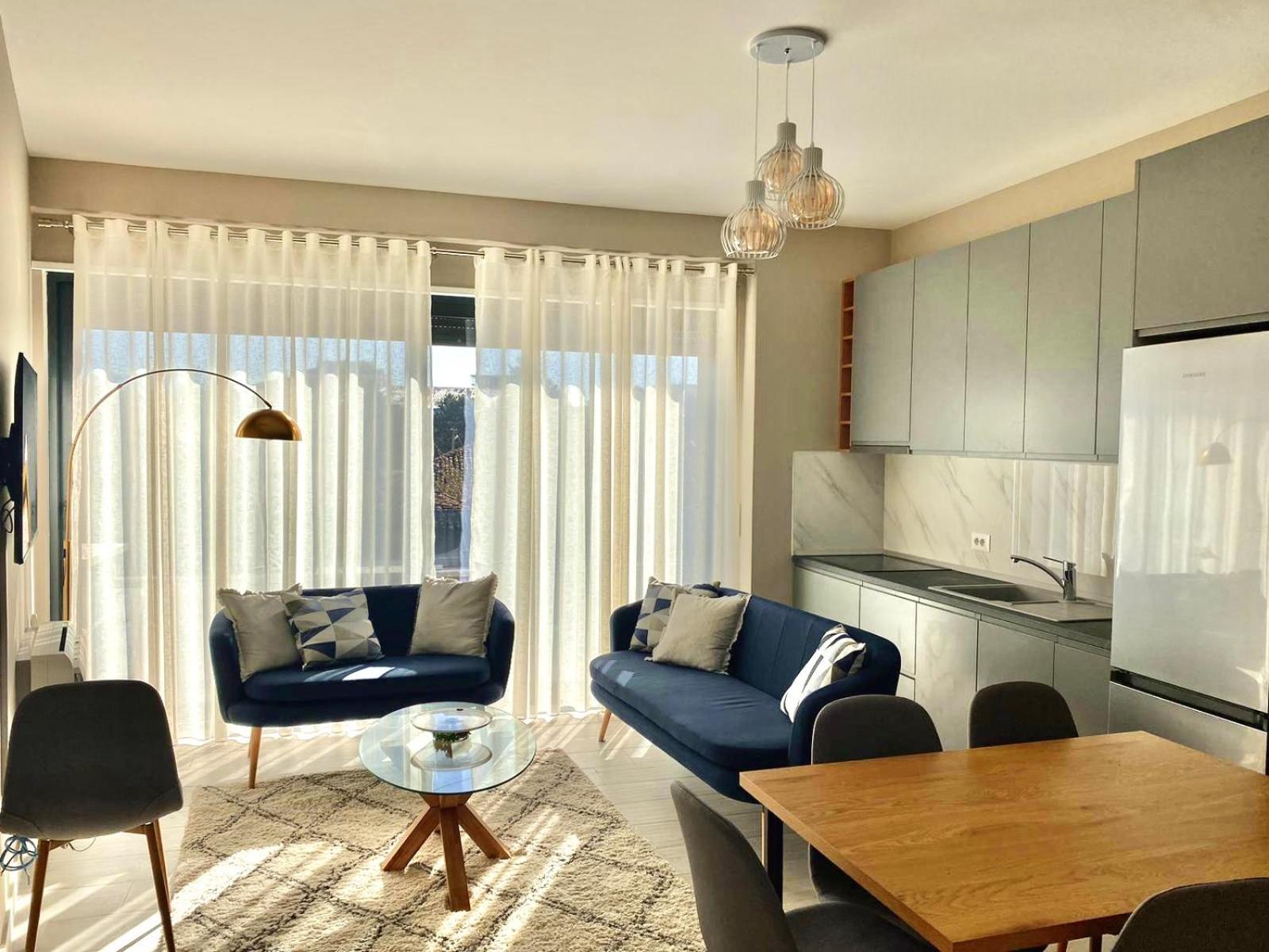 Alma Rose Apartment