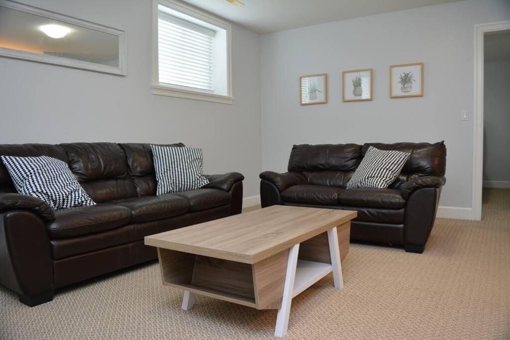Beautiful 2 bedroom place in Surrey/Langley