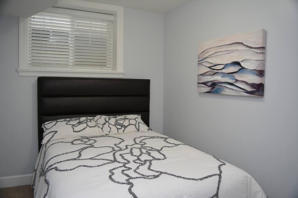 Beautiful 2 bedroom place in Surrey/Langley