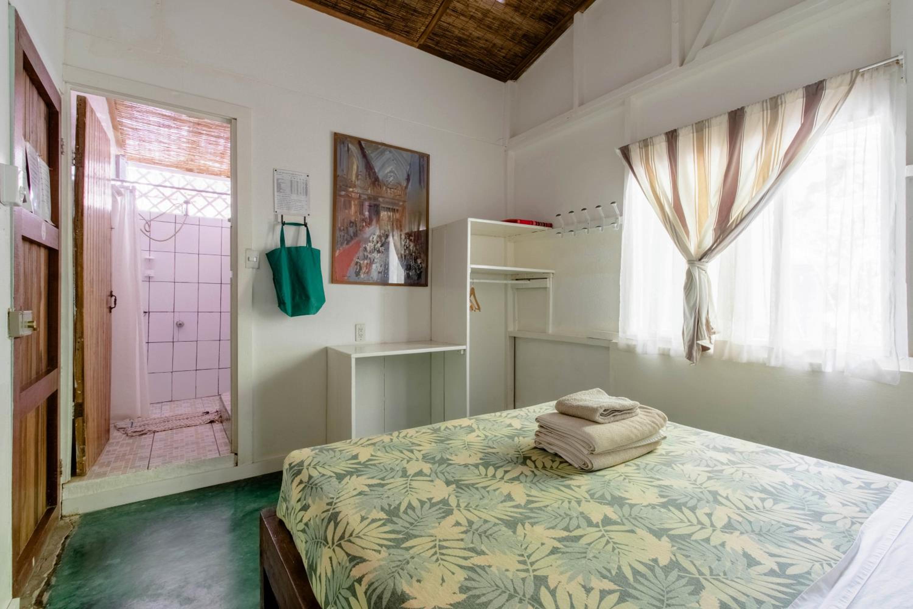 Bajo el Arbol B&B