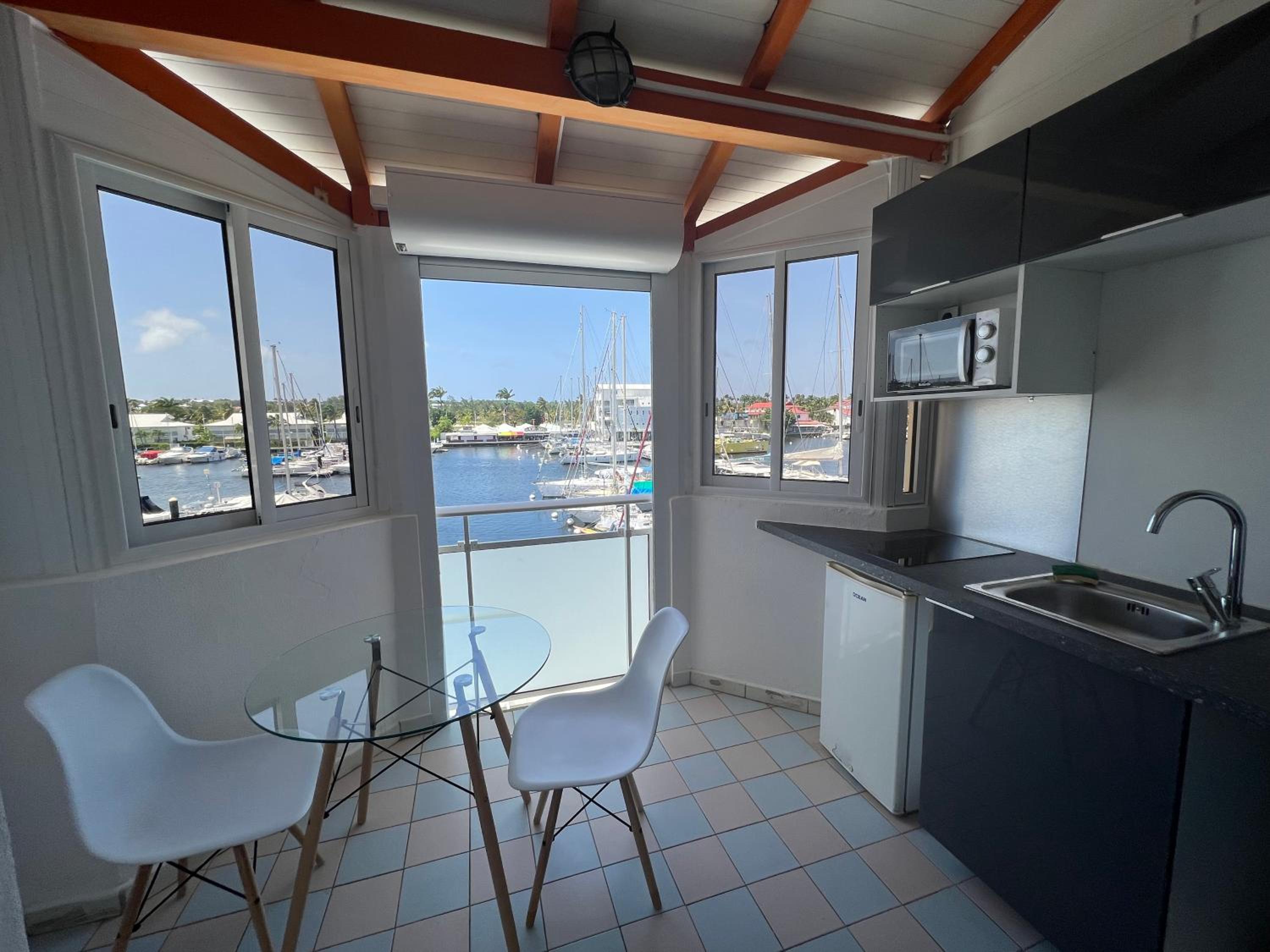 Marina Studio