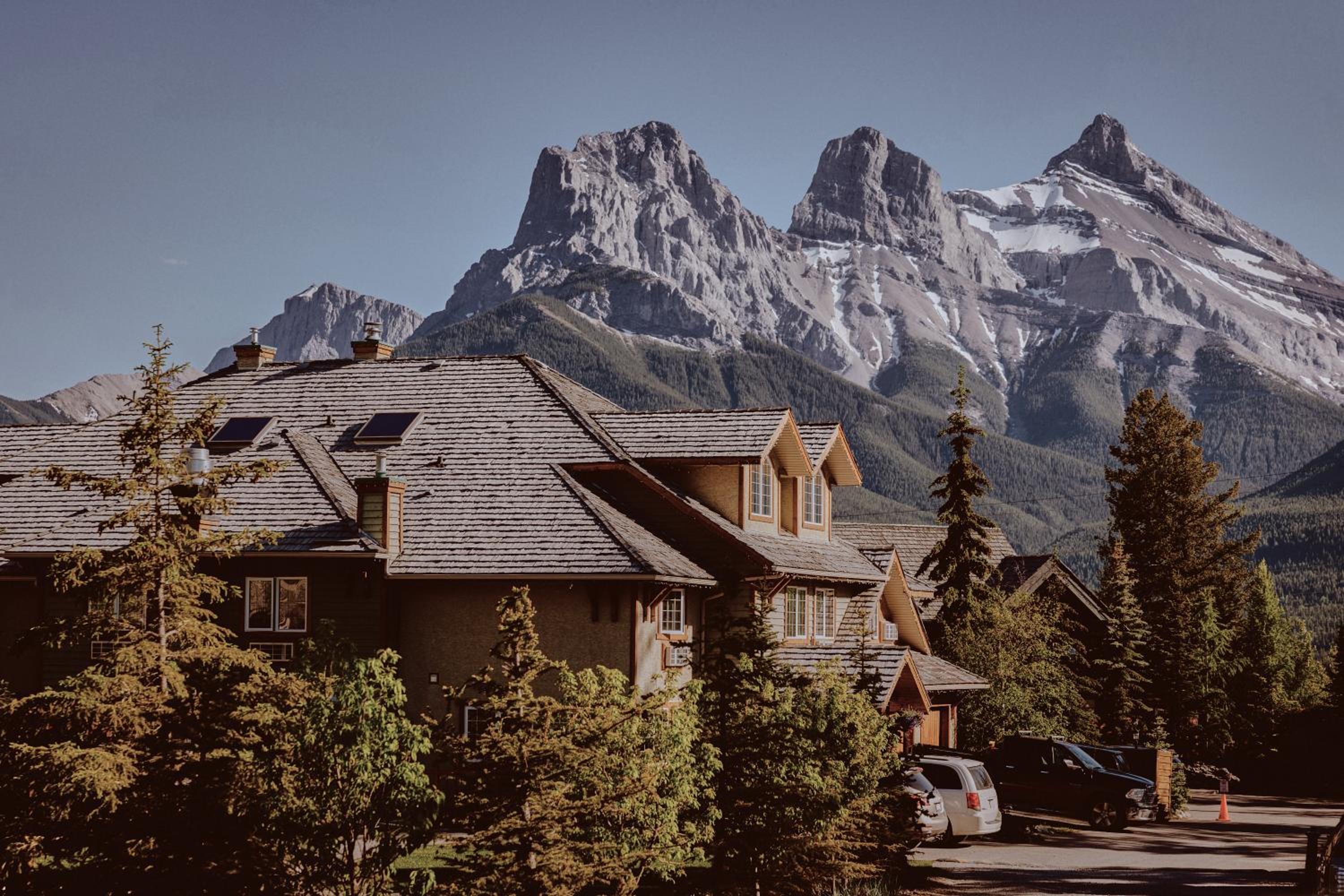 Creekside Villa