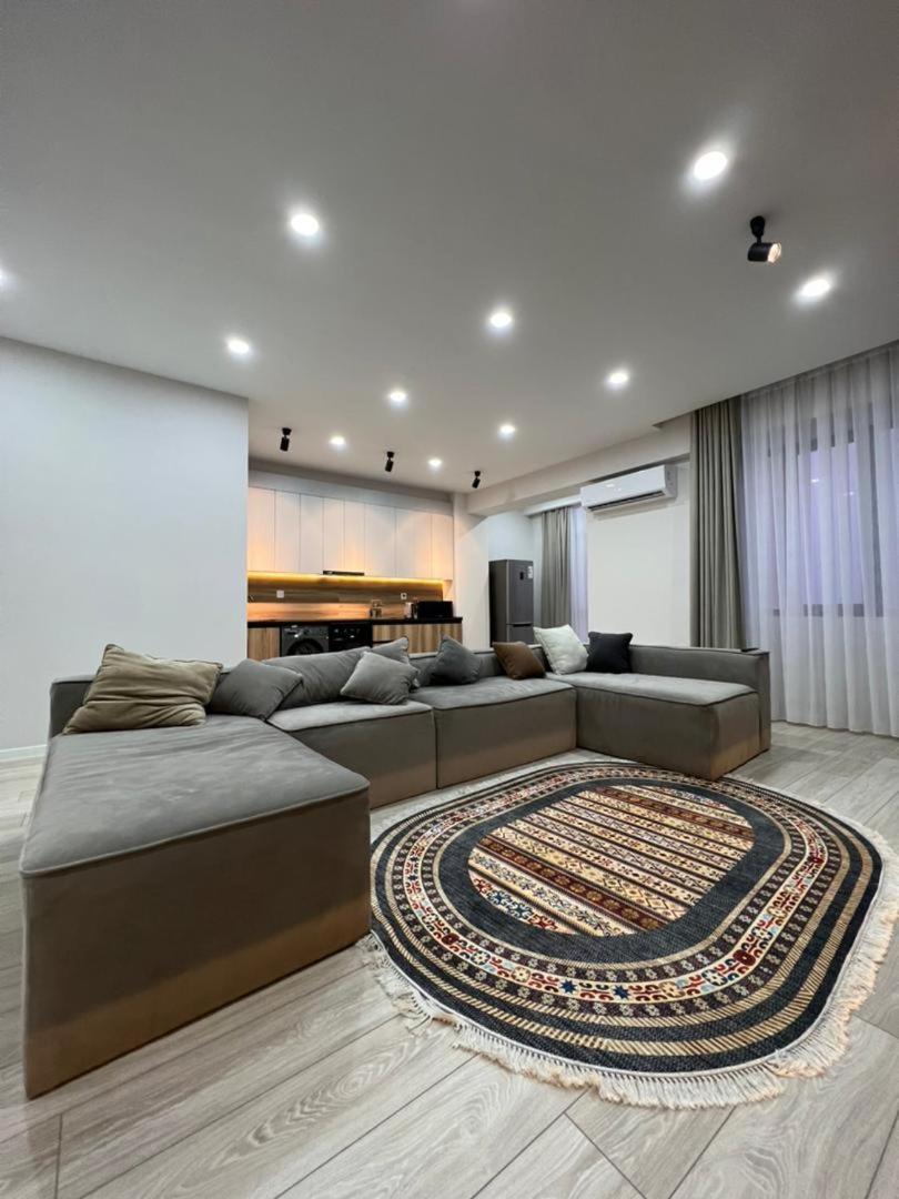 Alinoor's Apartments