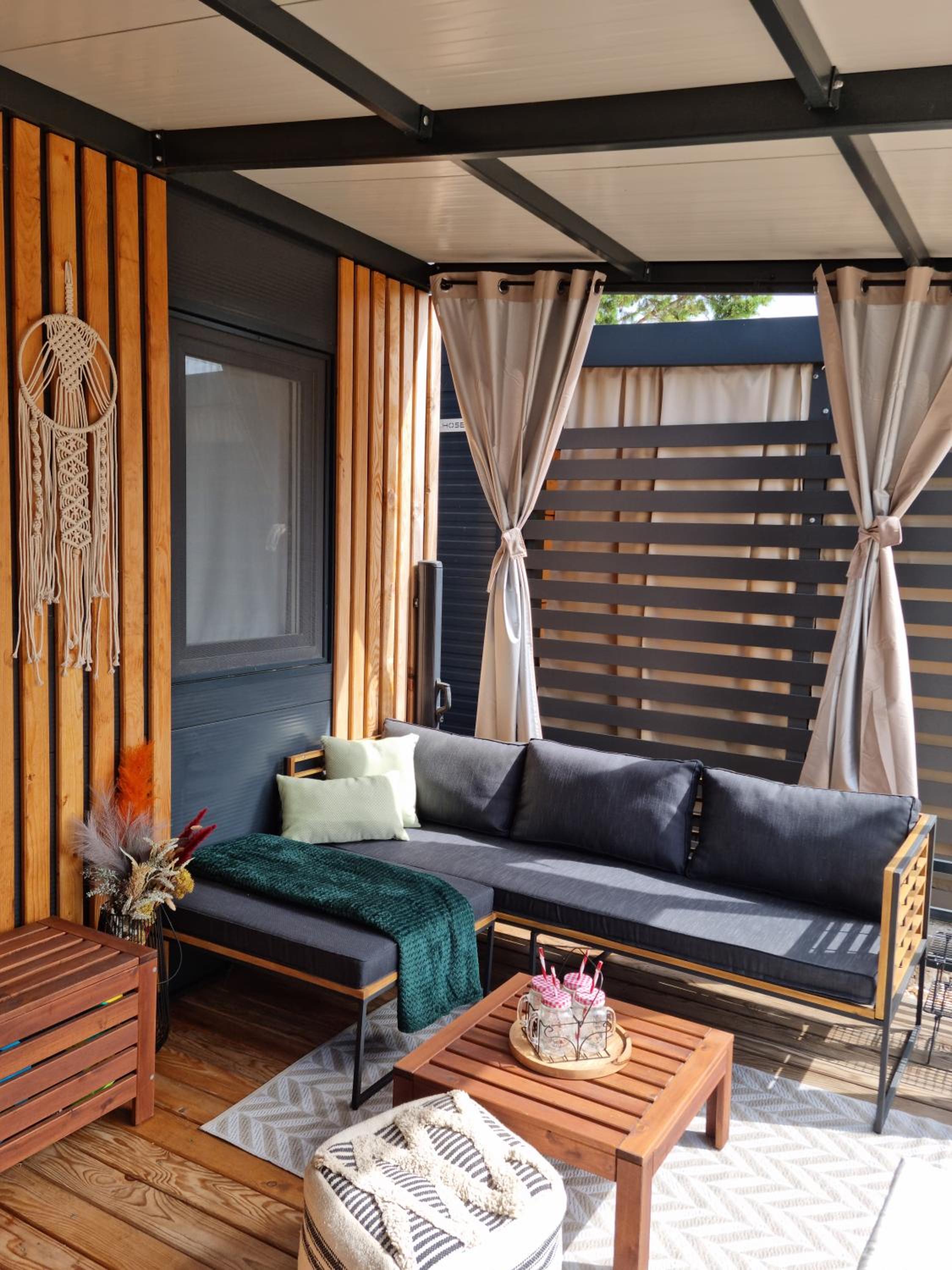 ELLA mobile home view 2