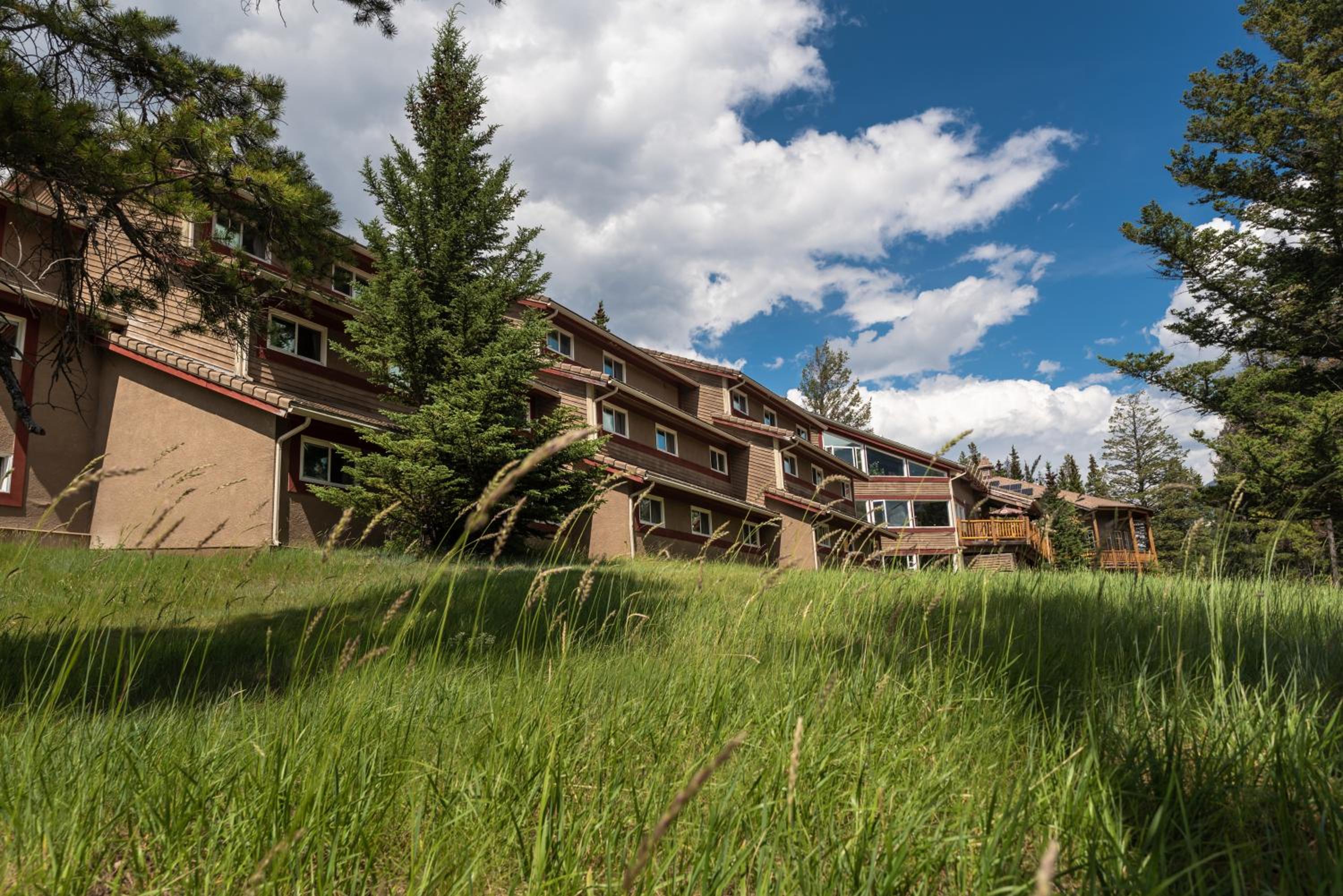 HI Banff Alpine Centre - Hostel