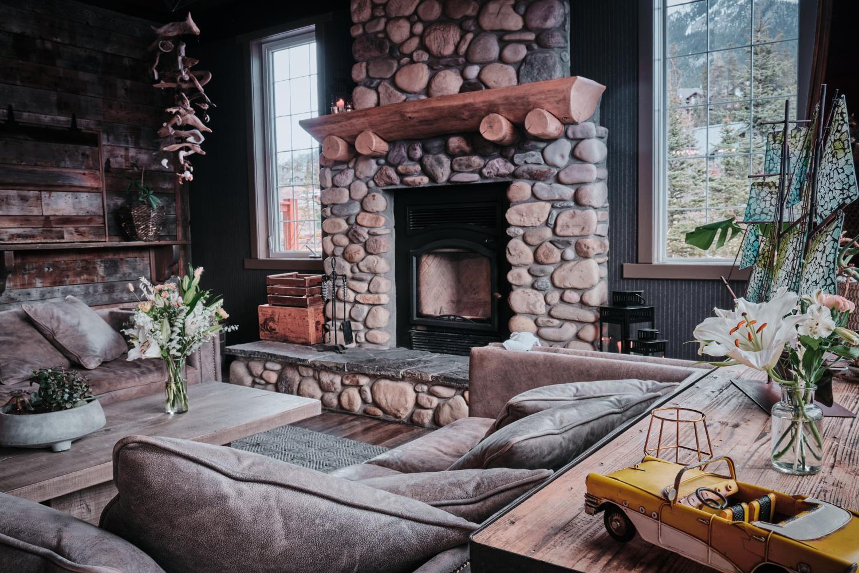 Creekside Villa