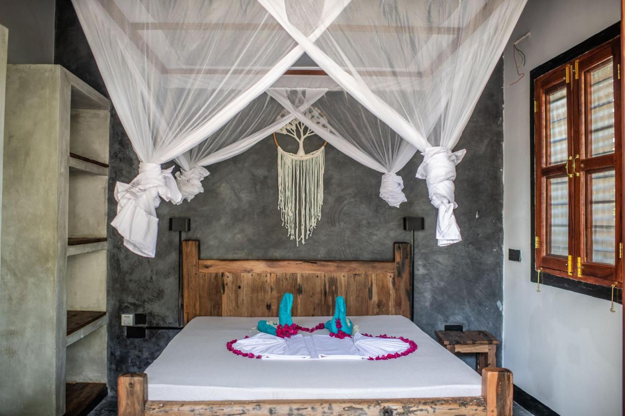 Baobab Bungalows