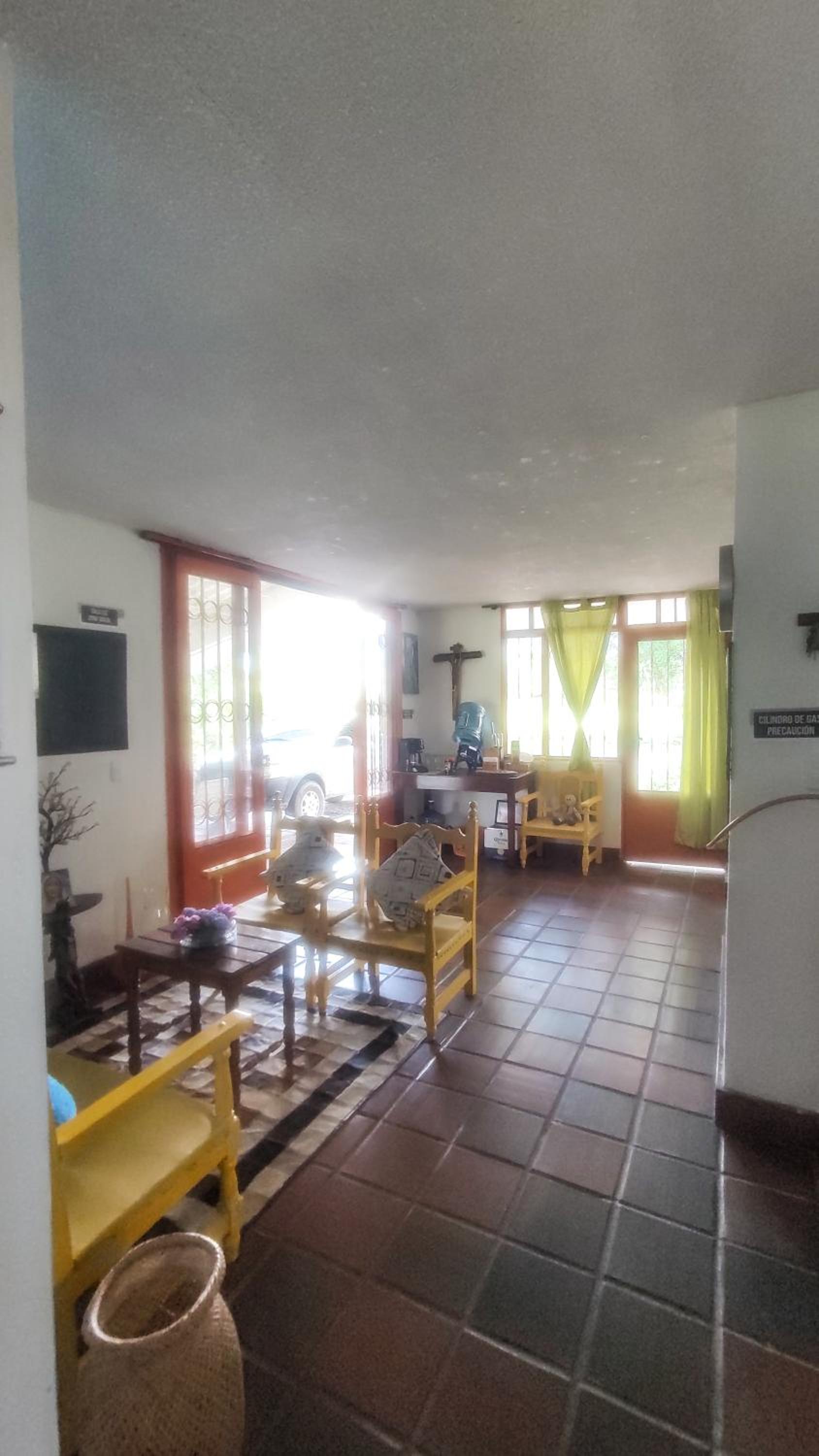 Finca Turistica Rural El Descanso, privada Restrepo, Meta - Colombia