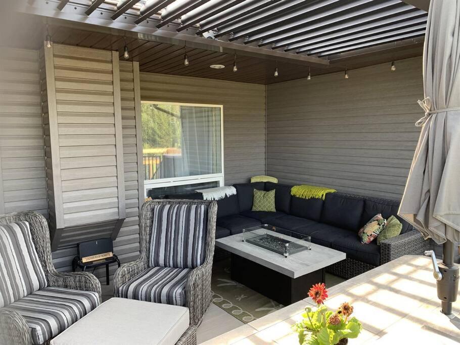 Dragonfly Inn Walkout Suites