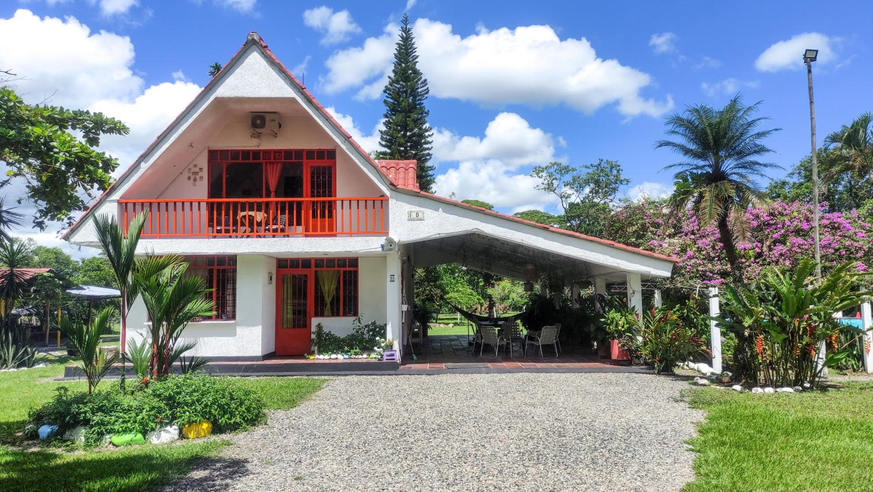 Finca Turistica Rural El Descanso, privada Restrepo, Meta - Colombia