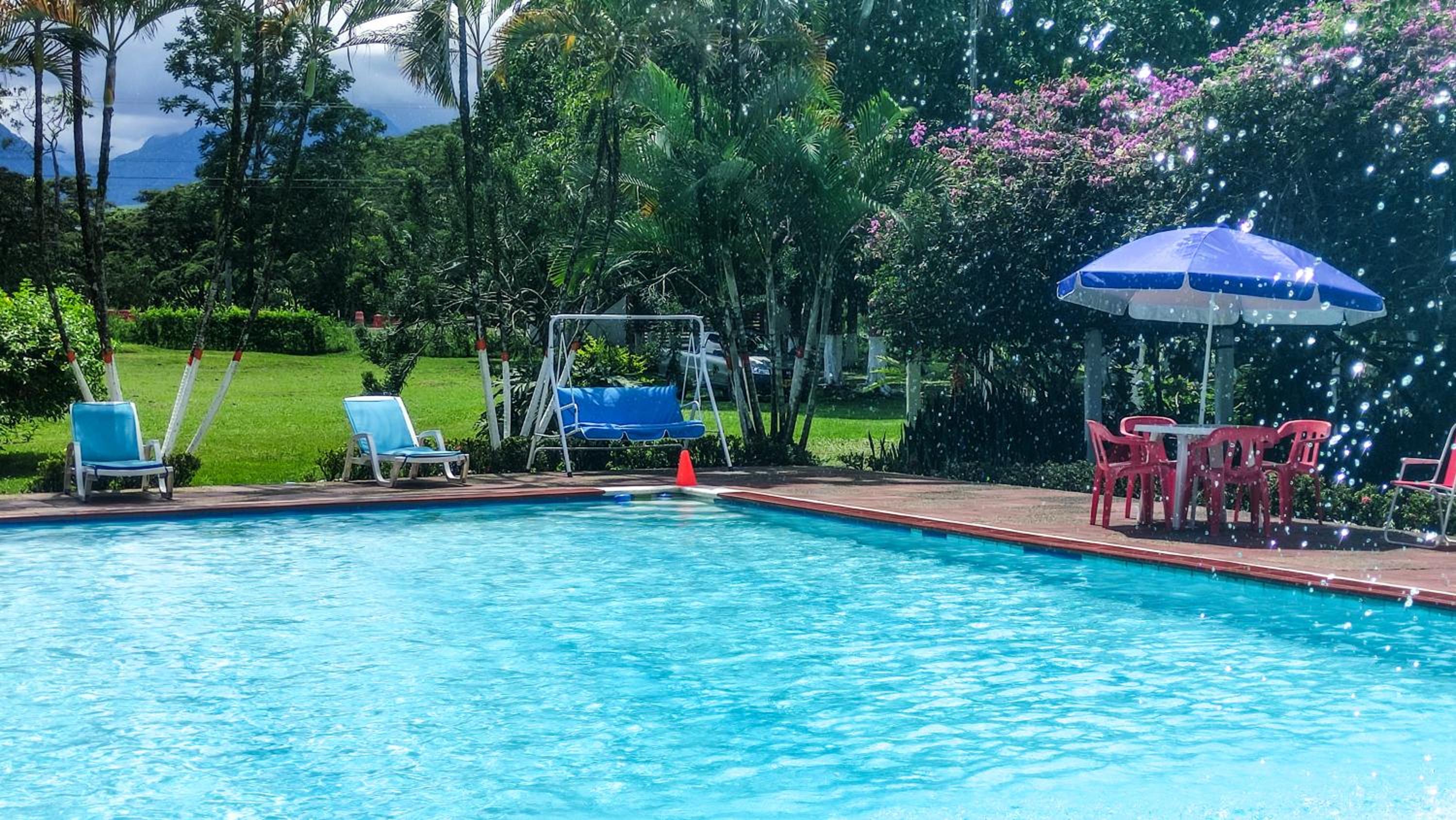 Finca Turistica Rural El Descanso, privada Restrepo, Meta - Colombia