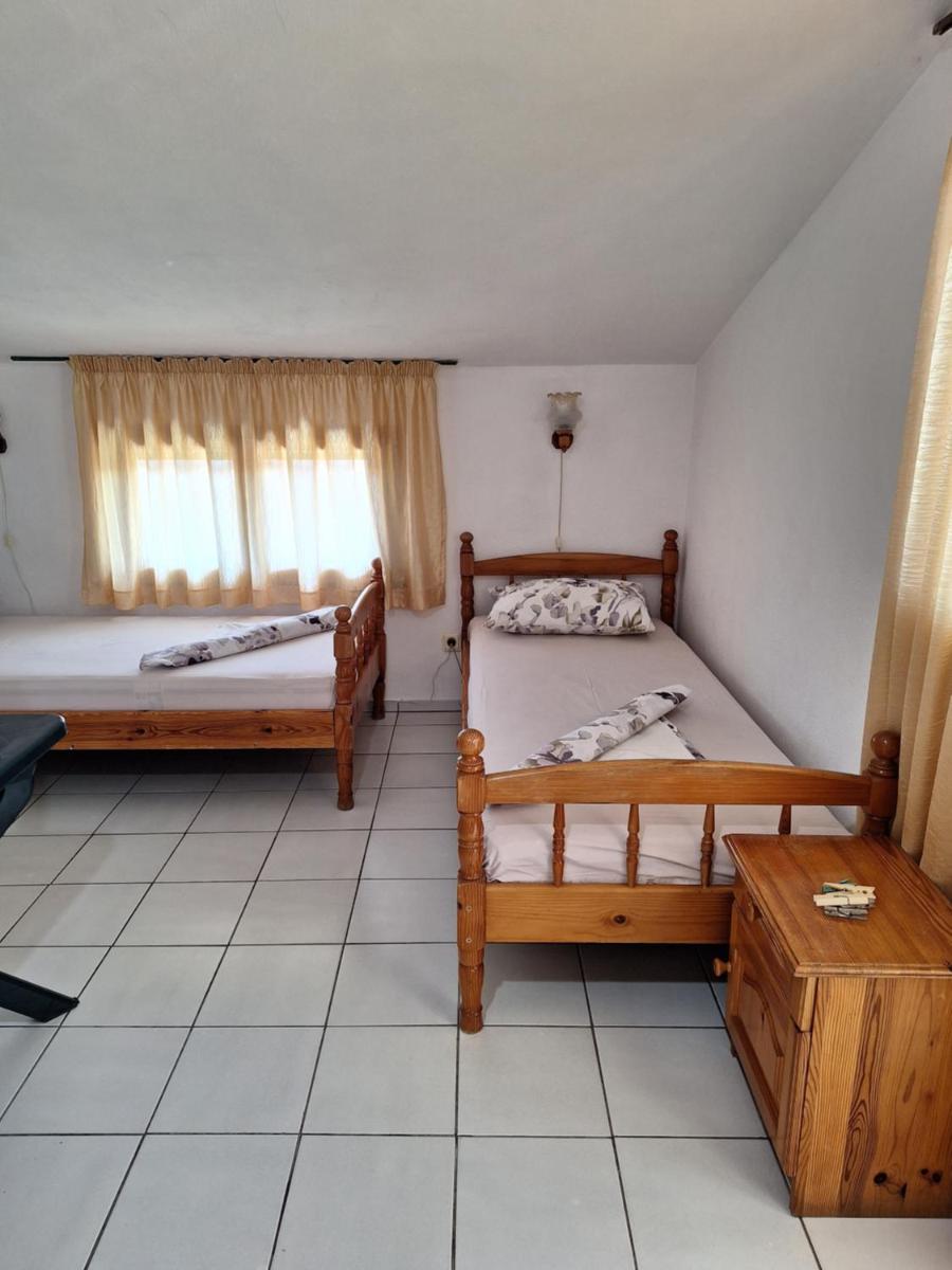 Topalovi Guest House