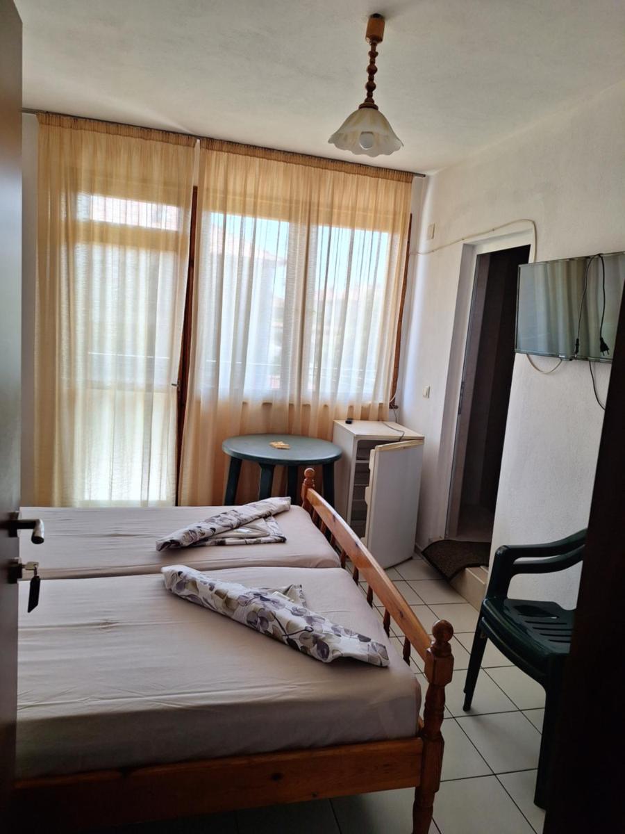 Topalovi Guest House