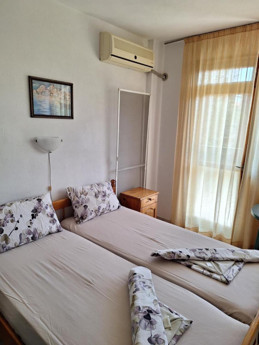 Topalovi Guest House