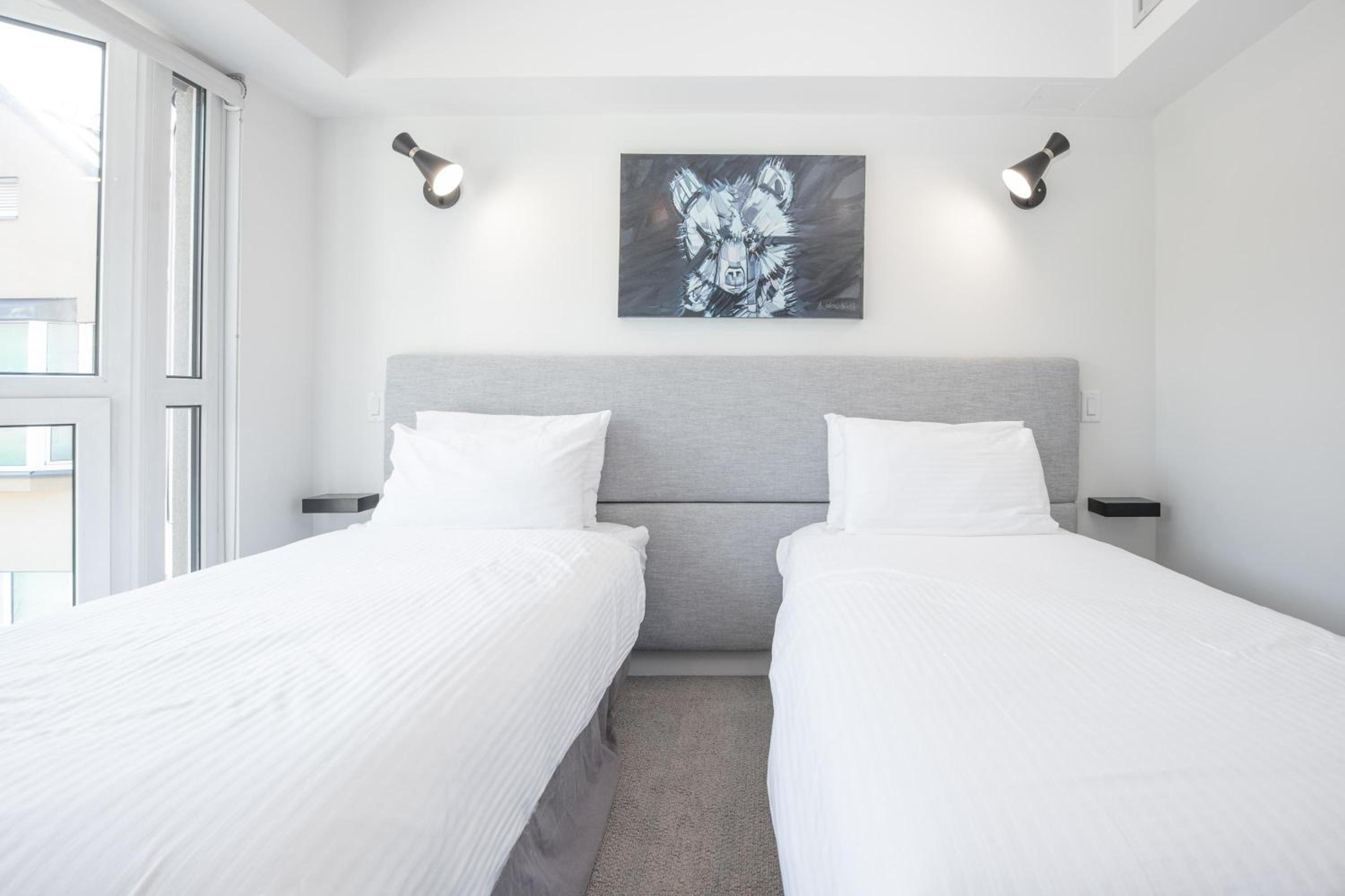 Le Chamois 510 - Ski In/Out, Blackcomb Base, Newly Renovated, Common Area Pool/Hot Tub 