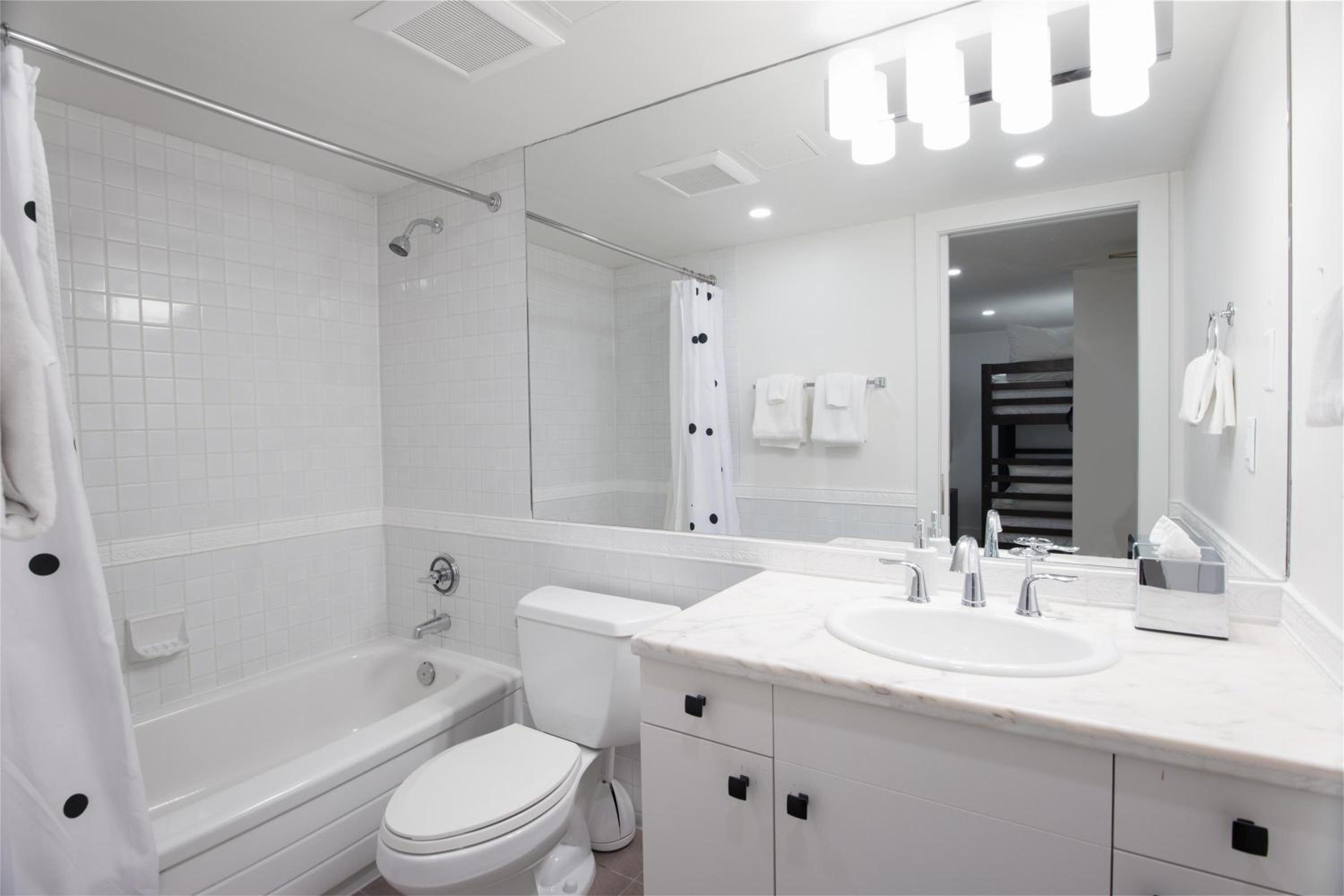 Le Chamois 510 - Ski In/Out, Blackcomb Base, Newly Renovated, Common Area Pool/Hot Tub 
