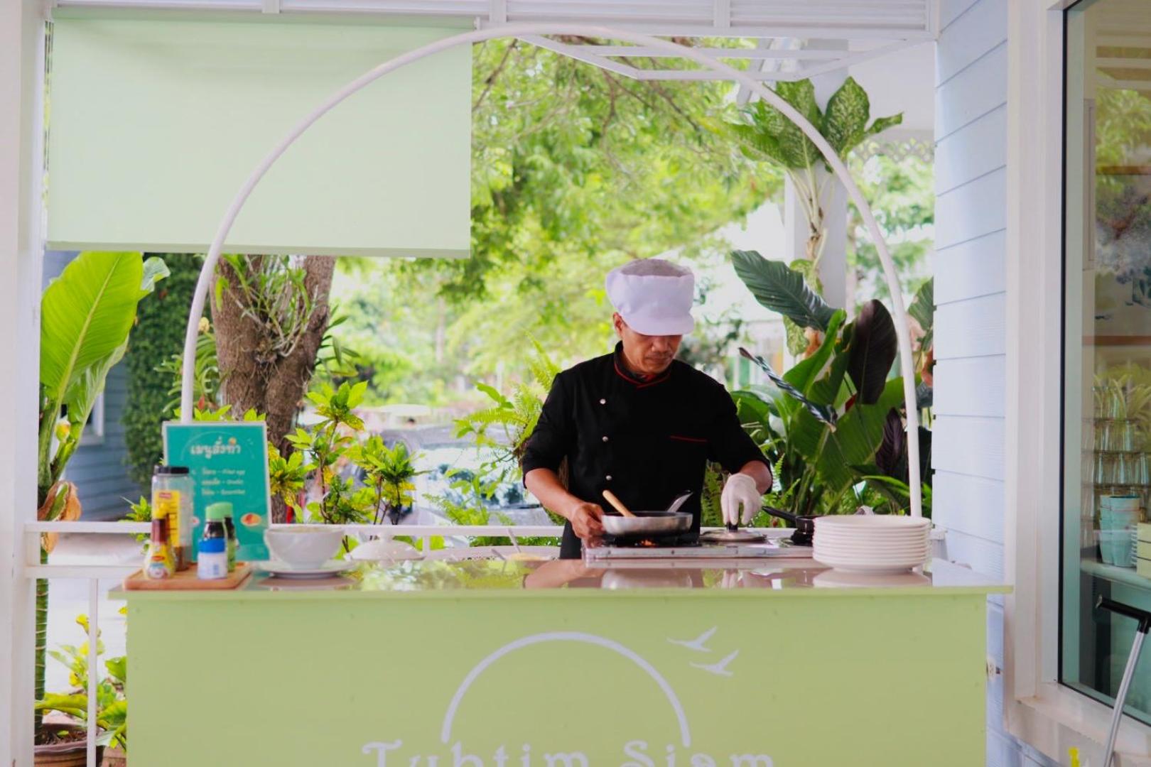 Tubtim Siam River Kwai Resort