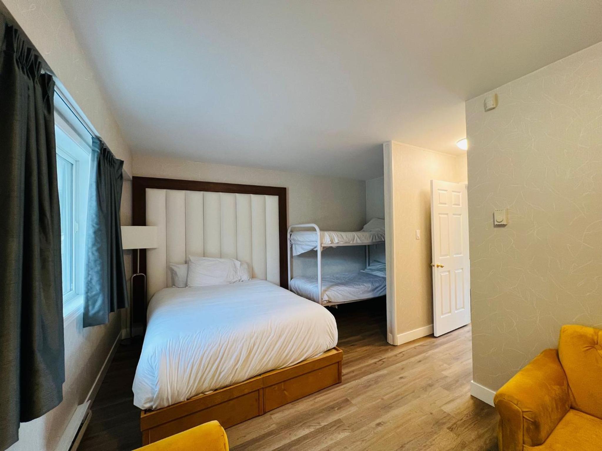Hotel Civilia Lakeside by Civilia Golf Retreat