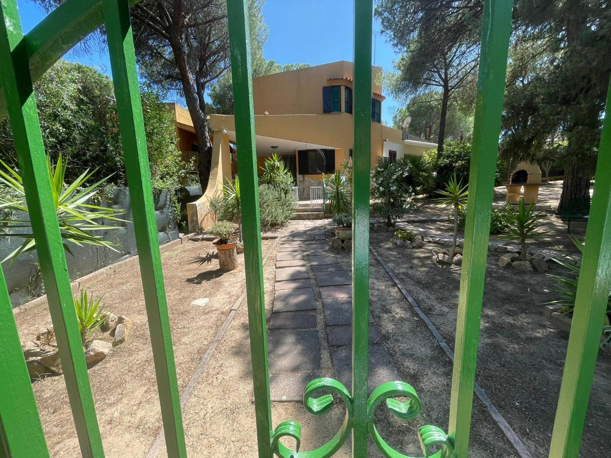 Villa Ginepro Sardegna Santa Margherita di Pula mare blu view 5