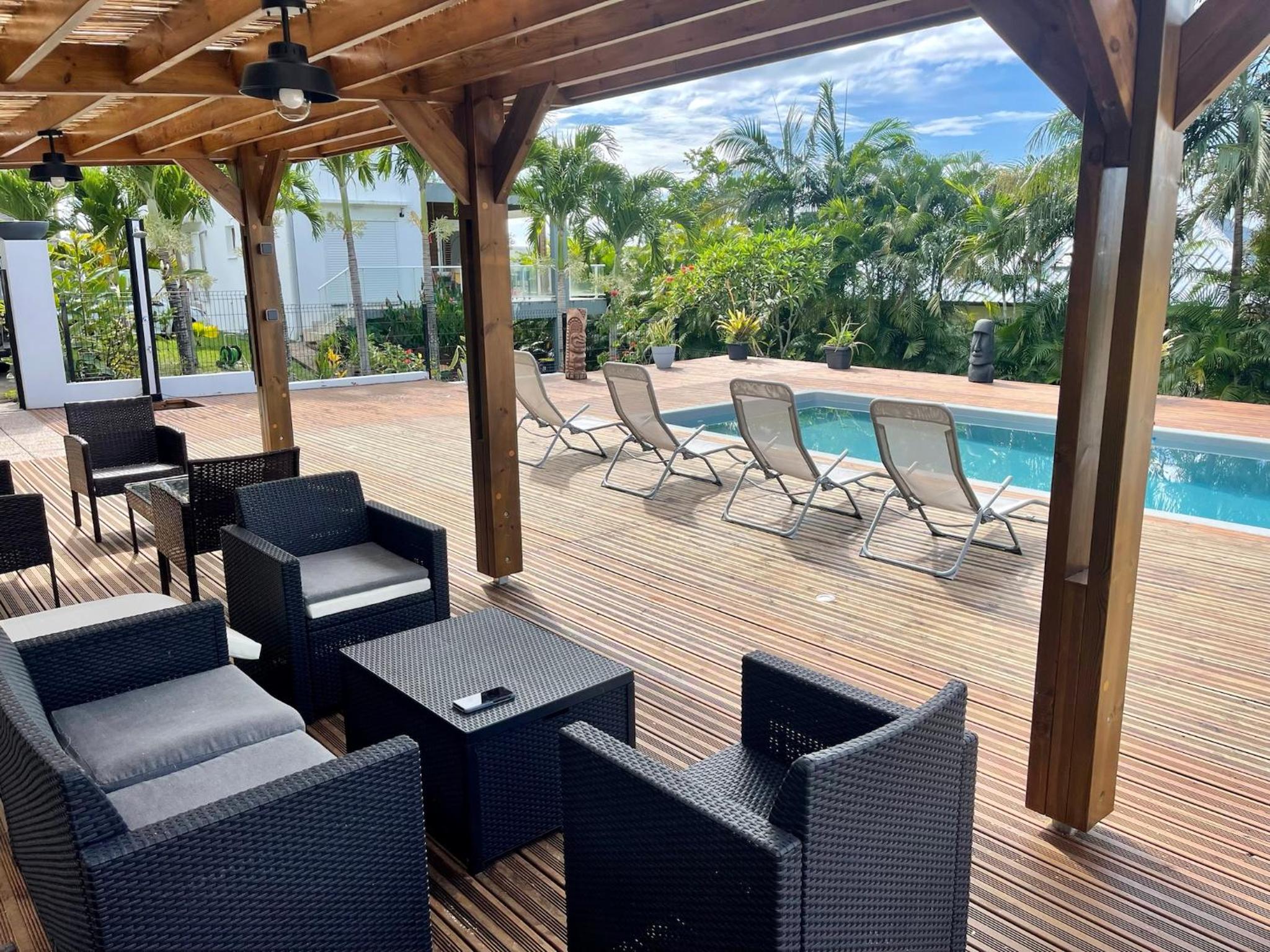 Grande Villa au calme - Vue exceptionnelle - Climatisation - Piscine sel chauffée - Jardin Tropical