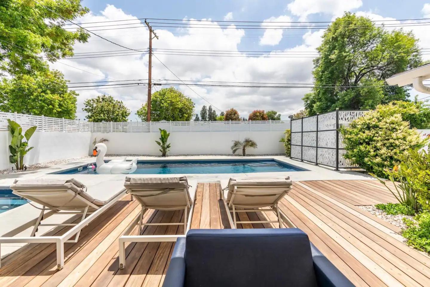 Burbank Vacations - New luxury entertaining house with Pool Spa Sauna Tesla charger Pets - Property Image 1